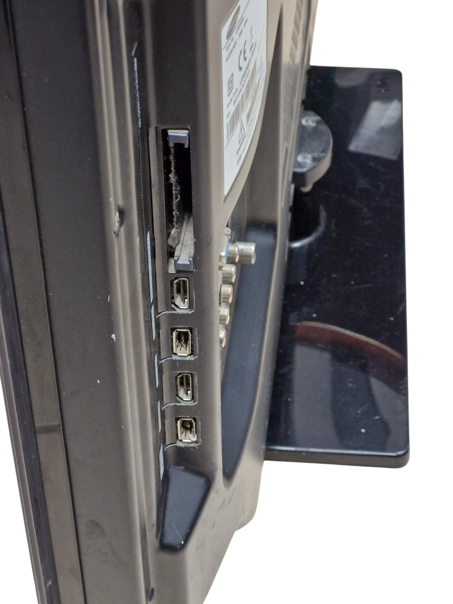 telewizor-samsung-le40d550-bez-pilota-kod-producenta-ue40eh5000w