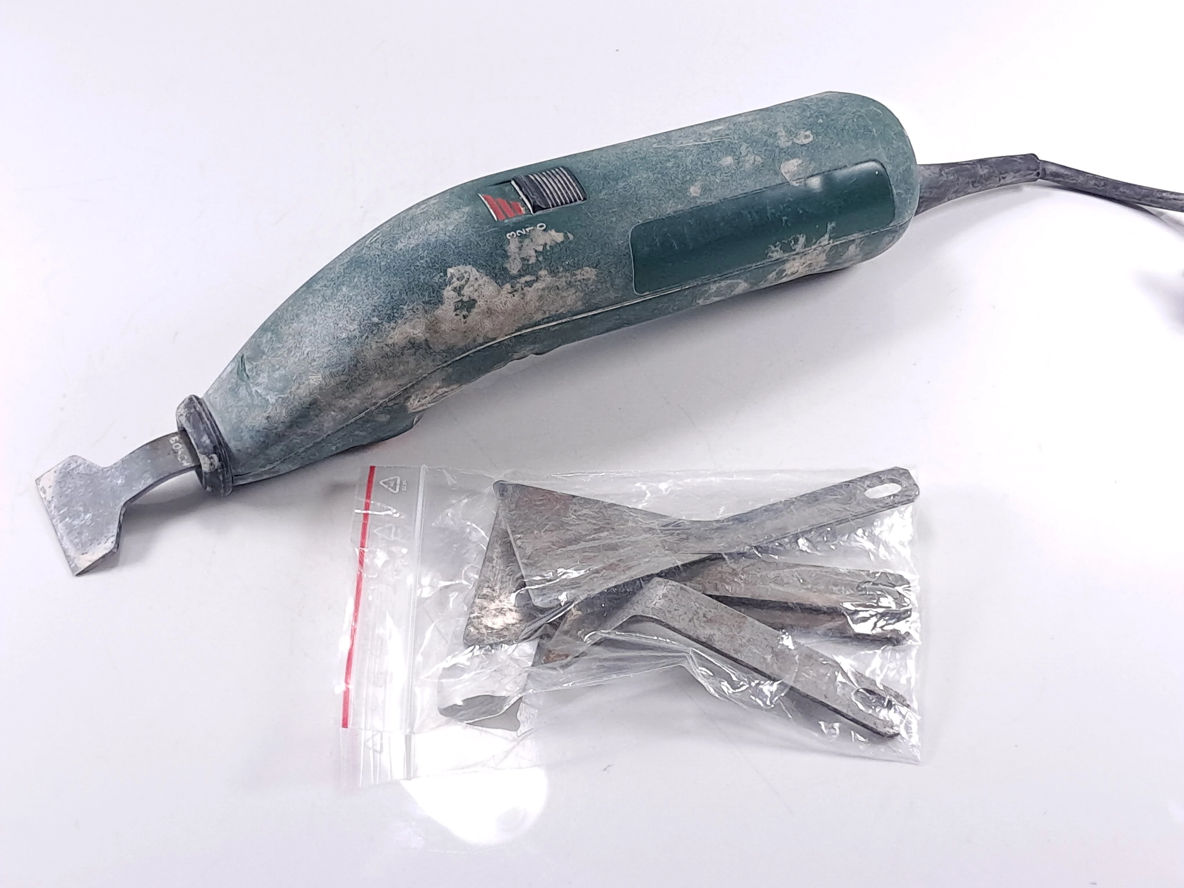 skrobak-elektryczny-bosch-pse-180e-4-koncowki-glogowska-66-poznan-ska-x