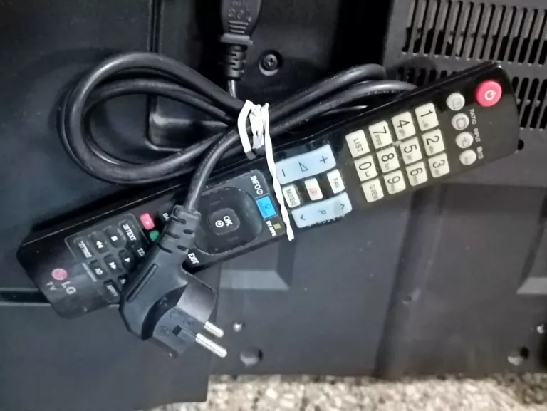 telewizor-lg-47la620s-pilotkabel-ean-gtin-8806084182463