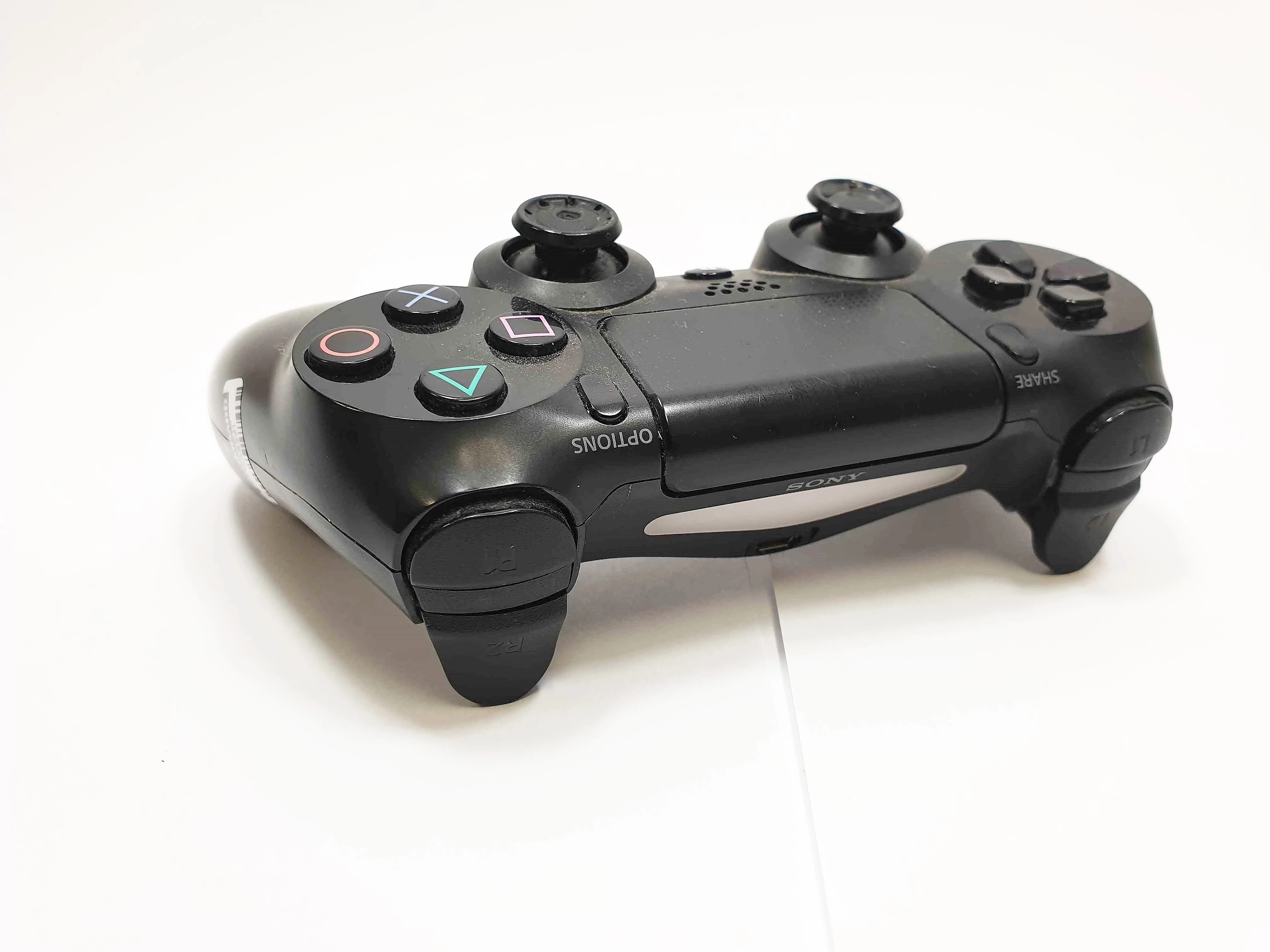 konsola-ps4-pad-500-gb-kod-producenta-cuh-1004a