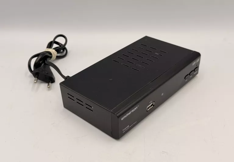 dekoder-dvb-t2-emmerson-model-t151he