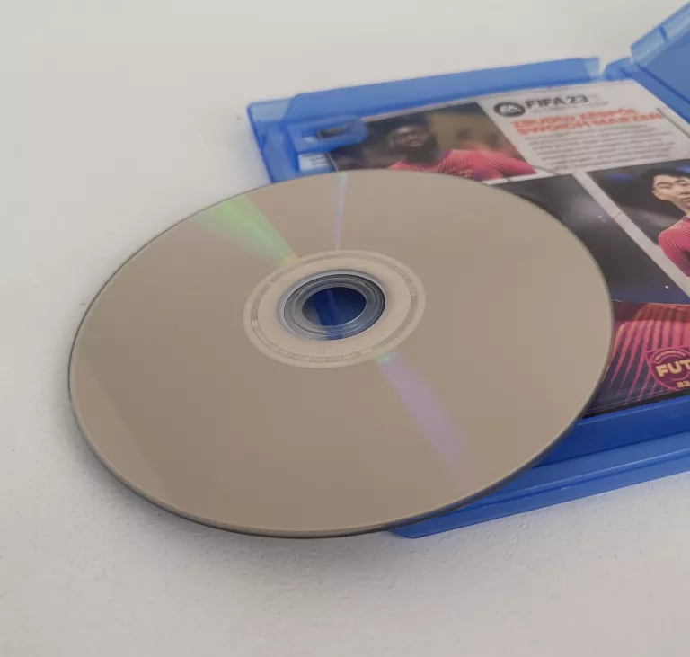 gra-ps4-fifa-23-wersja-jezykowa-216085-1