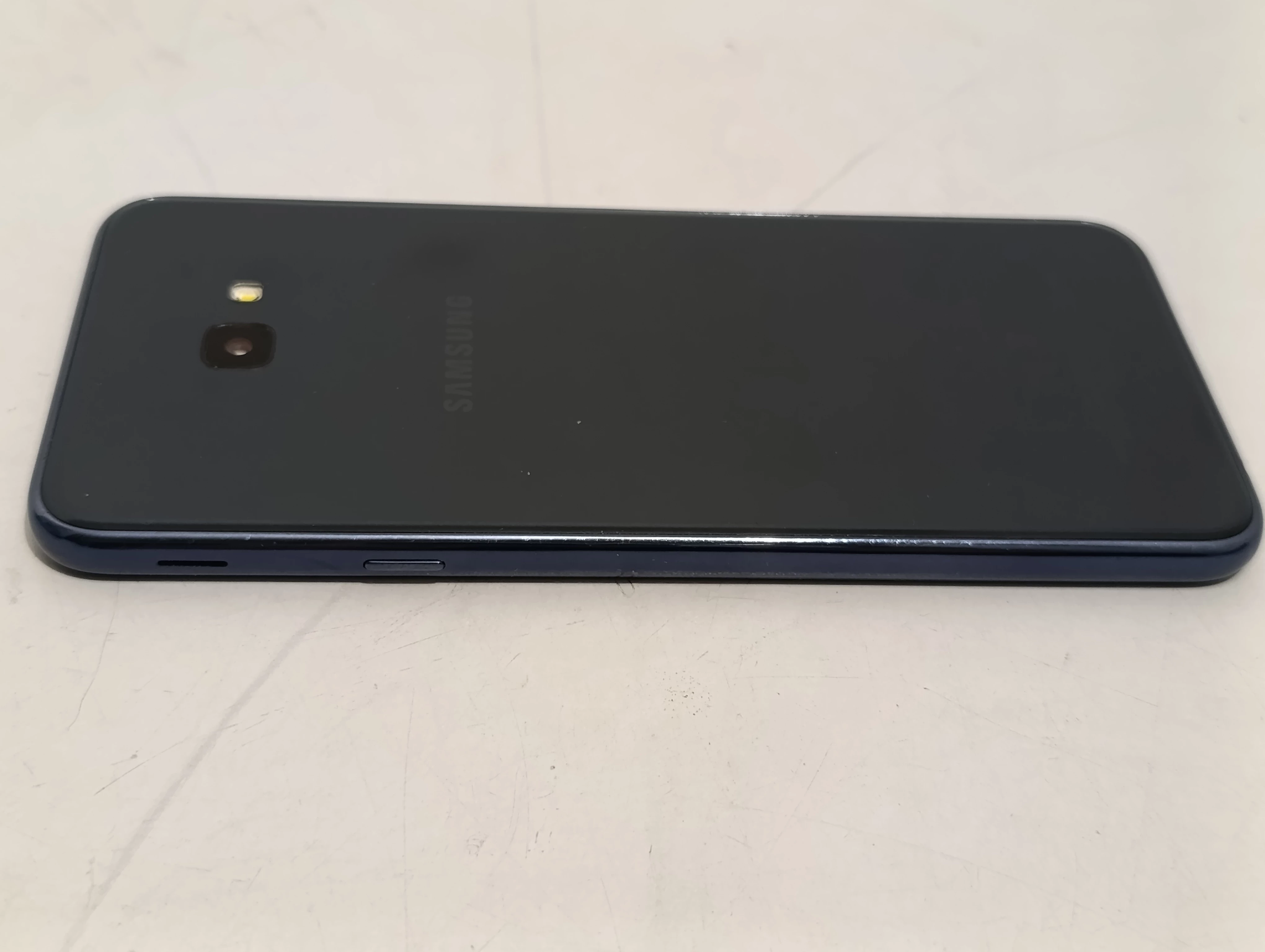 telefon-samsung-galaxy-j4-sm-j415fn-232-gb-pamiec-ram-202865-214129