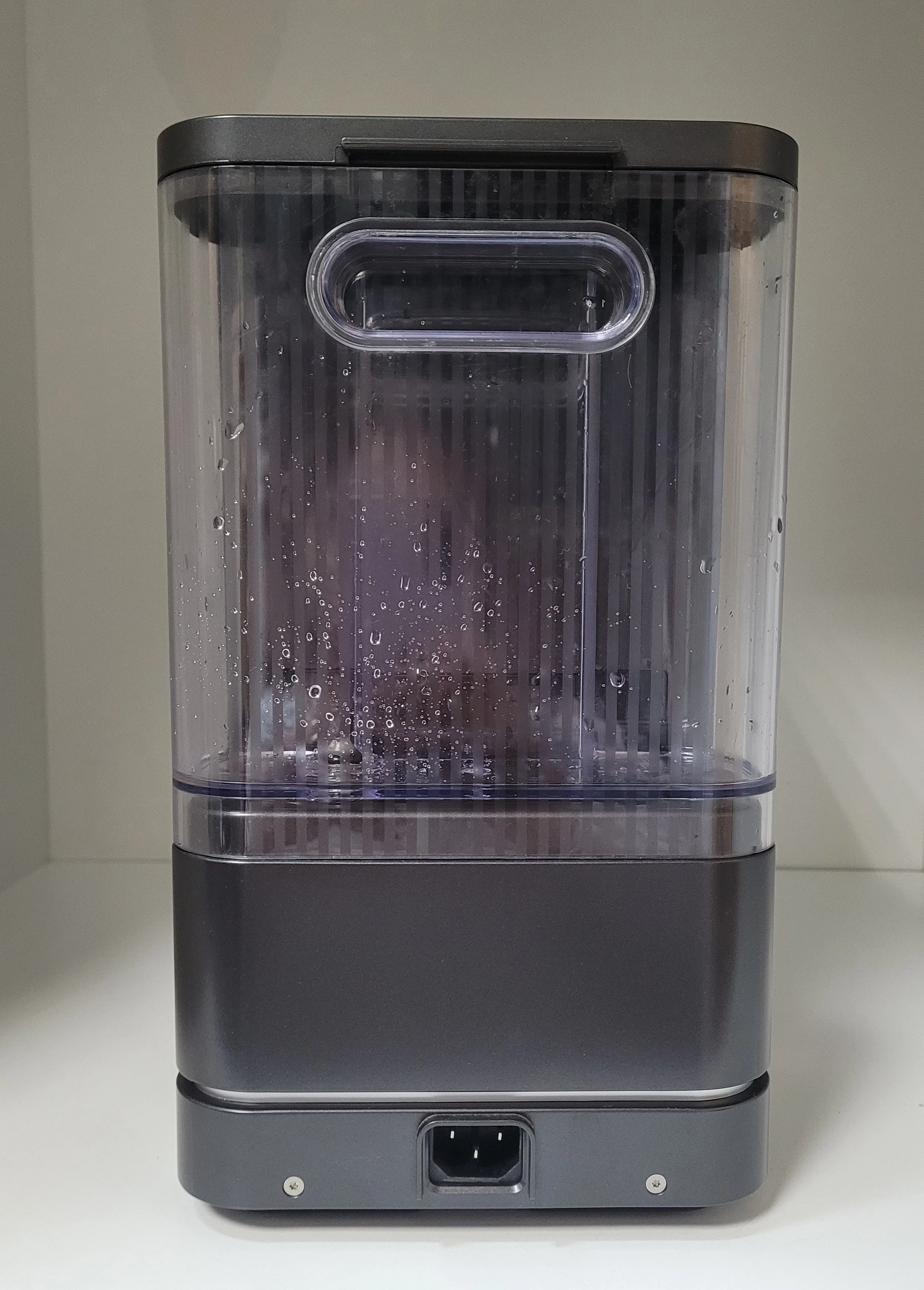 automatyczny-ekspres-tchibo-esperto-2-milk-granite-black-kolor-dominujacy-129357-3