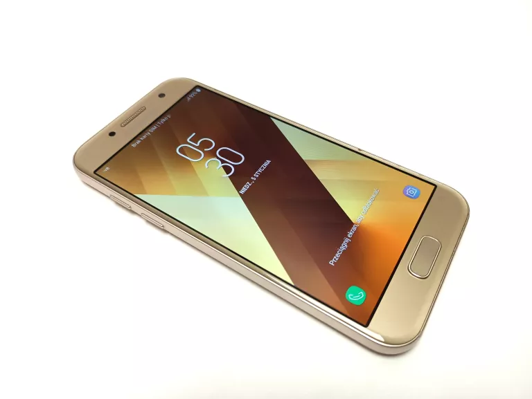 telefon-samsung-galaxy-a3-2017-stan-11323-2