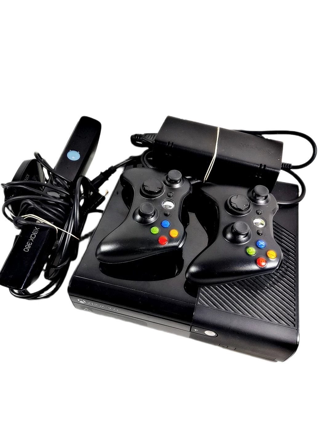 konsola-xbox-360-500-gb-dwa-pady-kinekt-wersja-konsoli-205974-225546