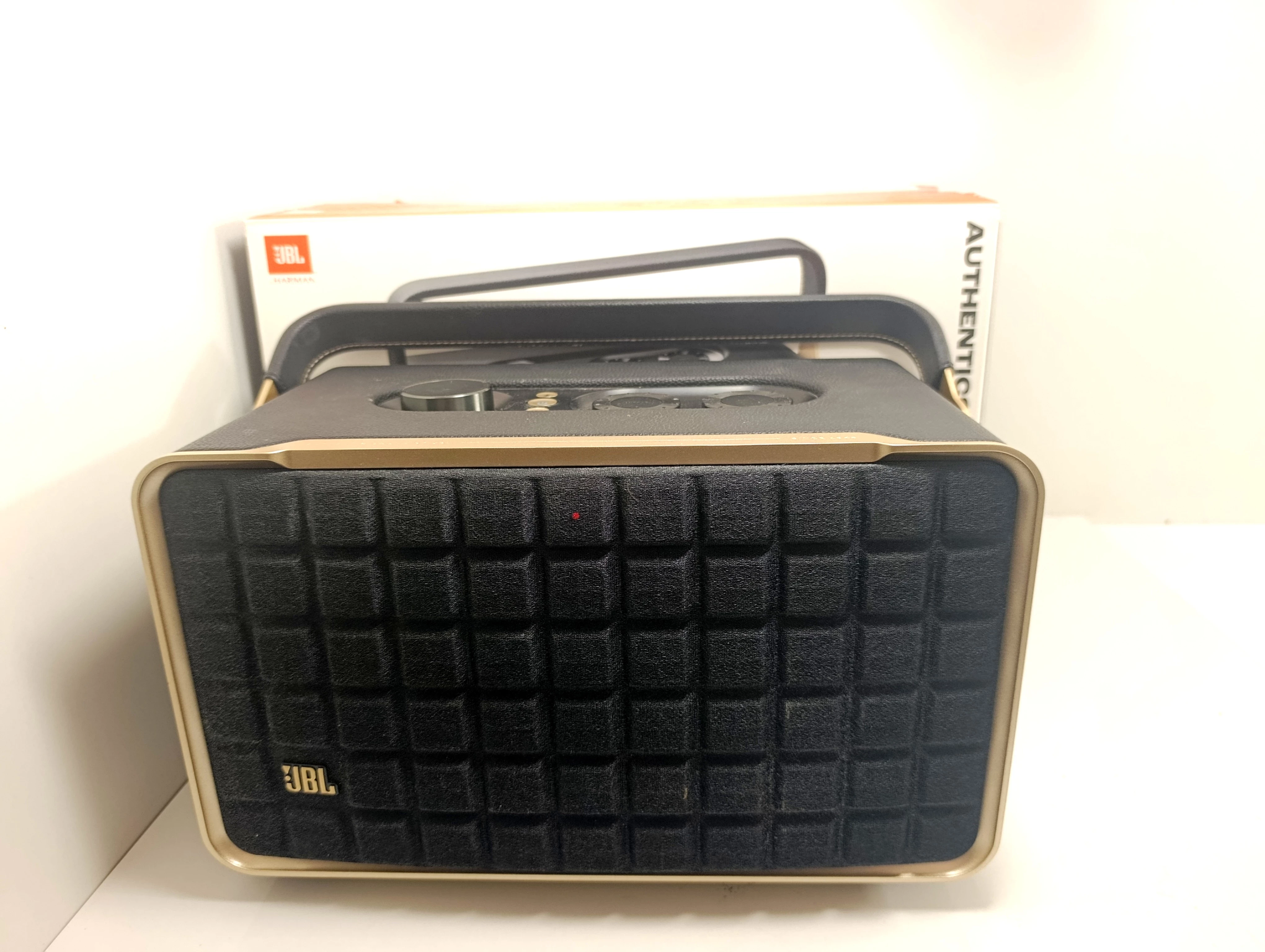 glosnik-mobilny-jbl-authentics-300-czarny-ean-gtin-1200130000744