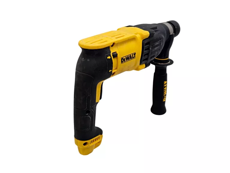 mlotowiertarka-przewodowa-dewalt-d25133-230v-800w-sds-plus-26j-walizka-maksymalna-moc-80000