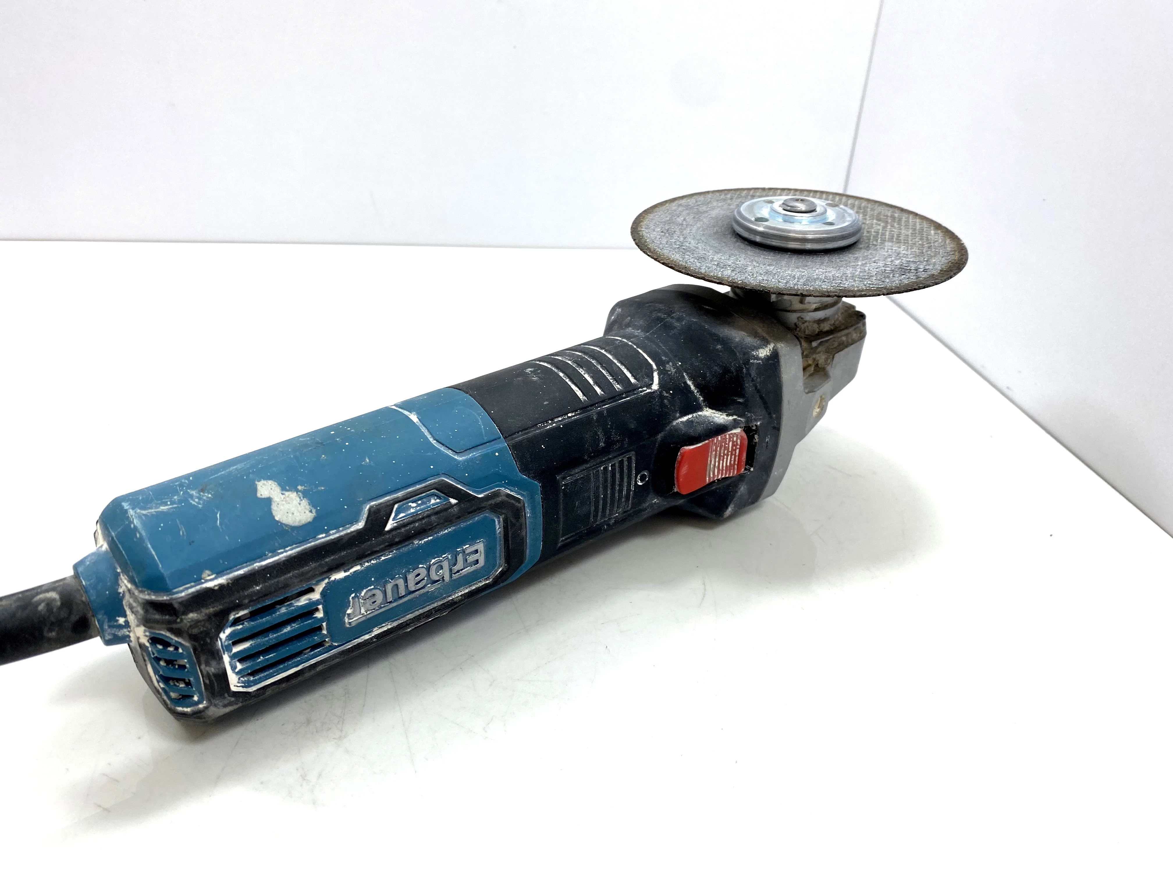 szlifierka-katowa-erbauer-eag900-125-ean-gtin-3663602795483