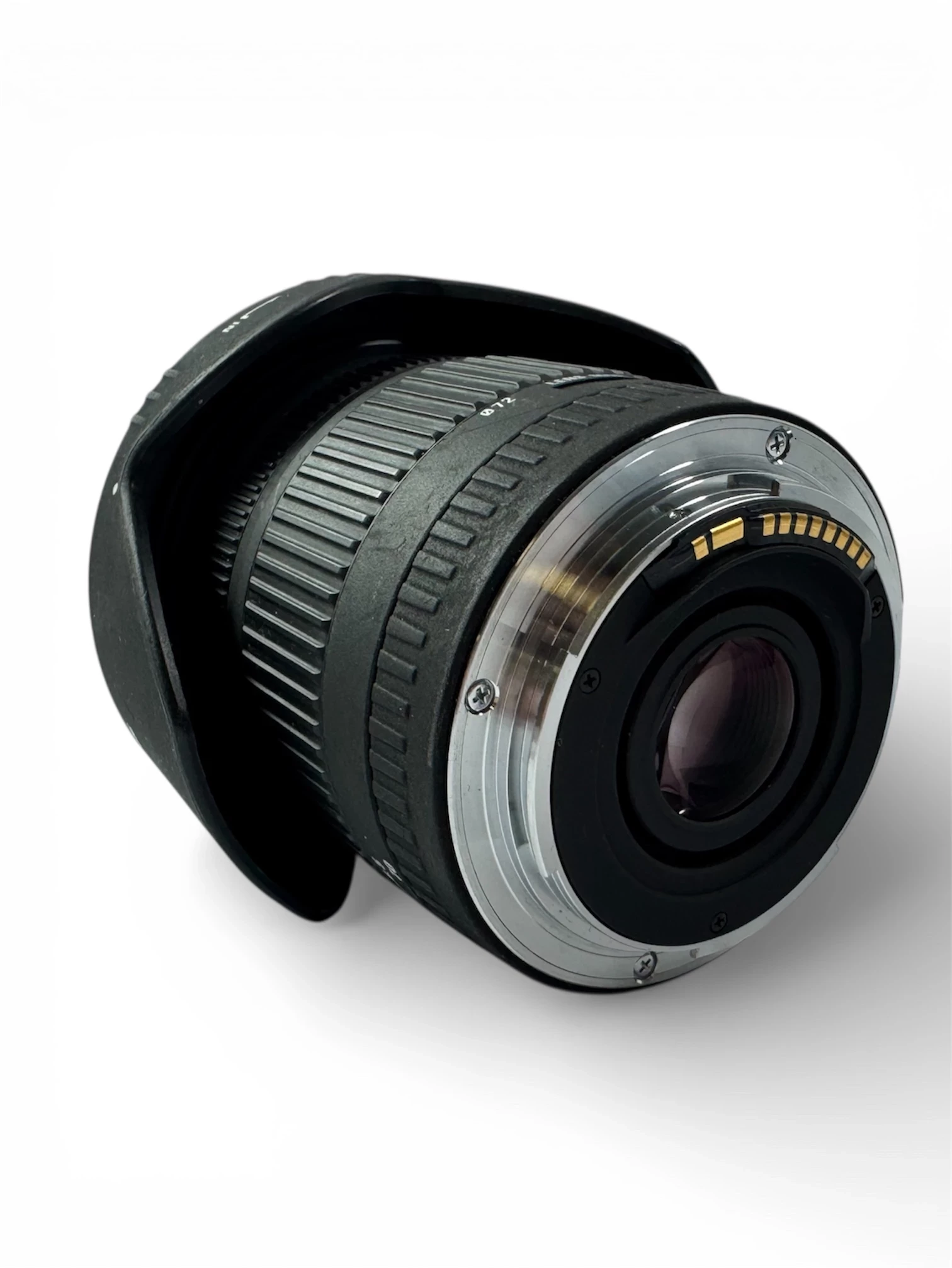 obiektyw-sigma-dc17-70-f2845-przyslona-207058-229254