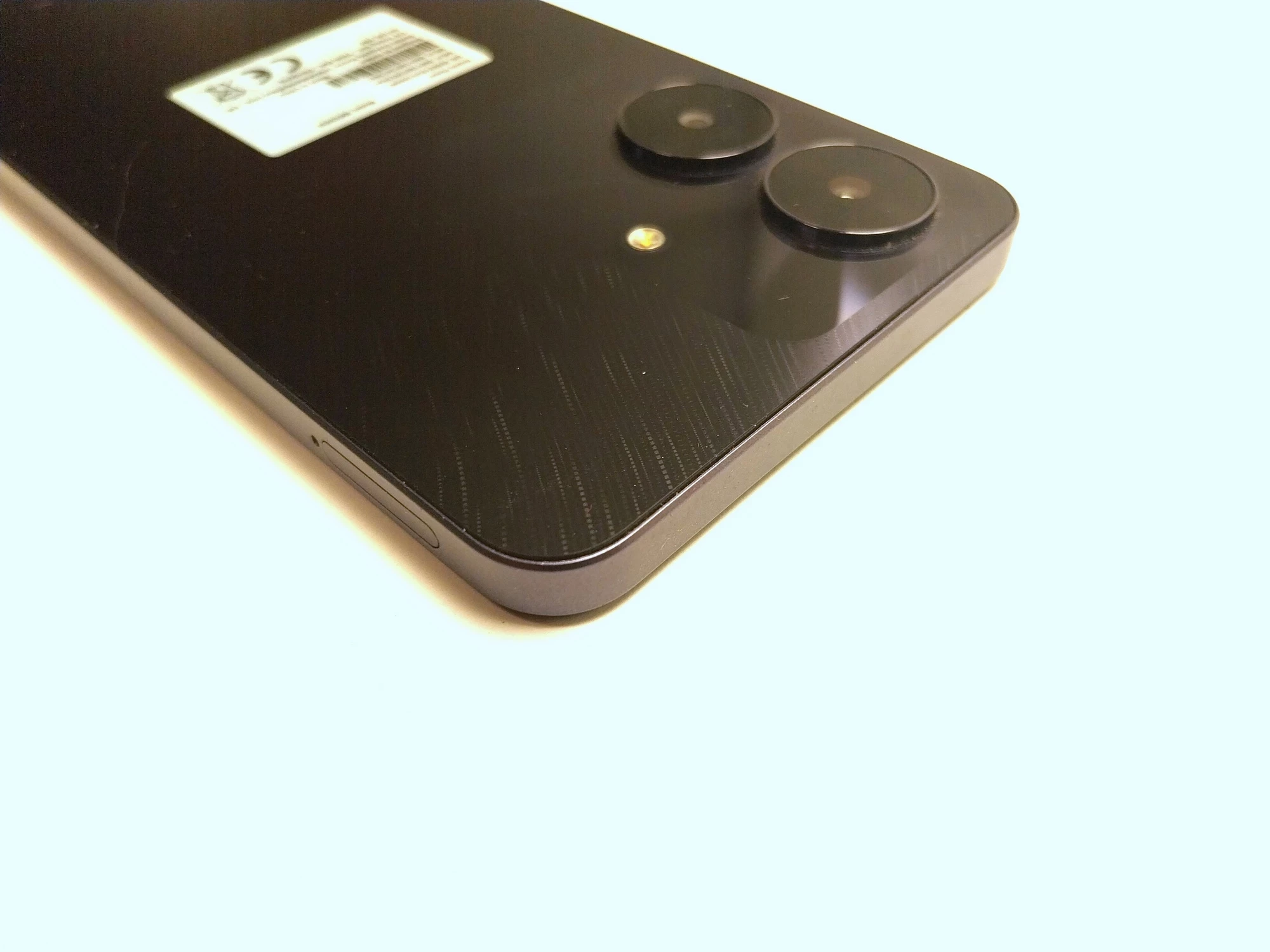 telefon-realme-note-60-364gb-etui-transmisja-danych-217-512