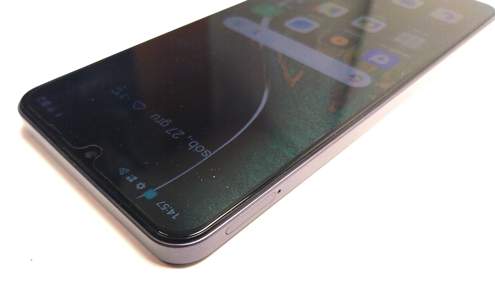 telefon-realme-note-60-364gb-etui-system-operacyjny-4388-1