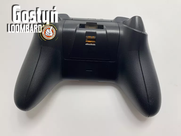 konsola-xbox-one-s-500-gb-pad-wersja-konsoli-130591-1