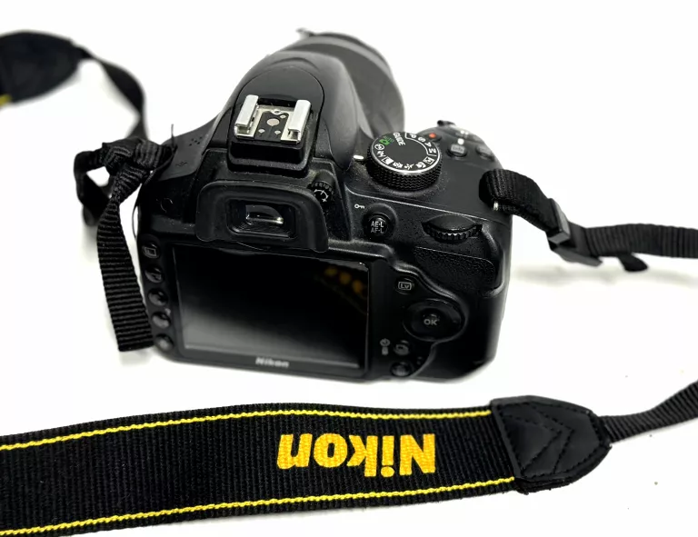 nikon-d3200-nikkor-18-55-mm-okazja-stan-11323-2