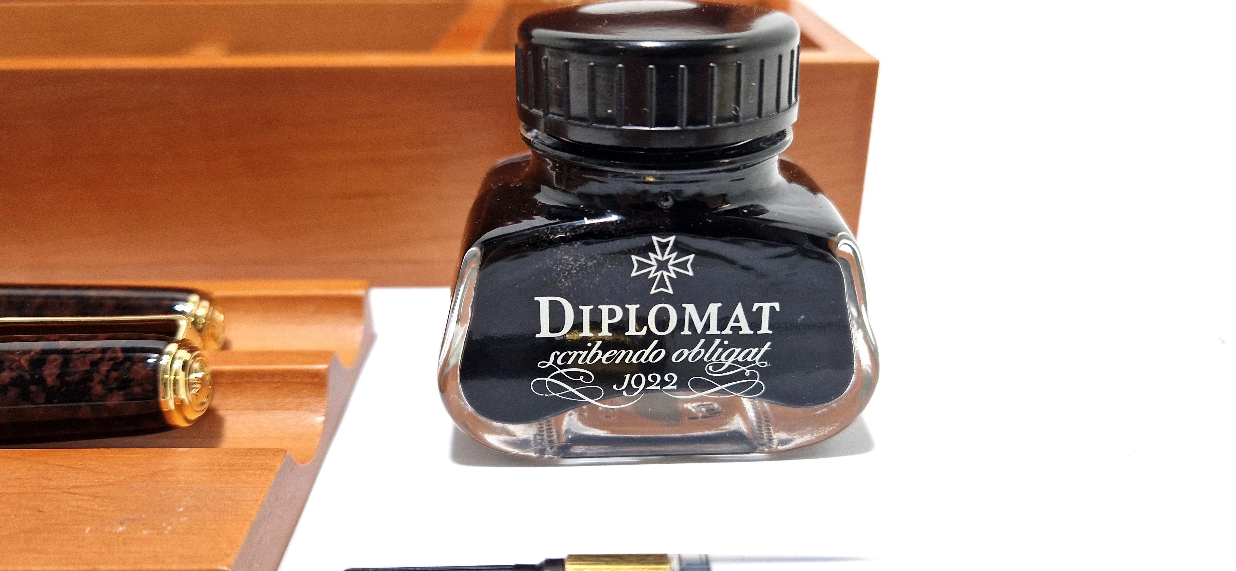 zestaw-diplomat-classic-collection-1922f-piorodlugopiskalamarz-zloto-750-stan-11323-2