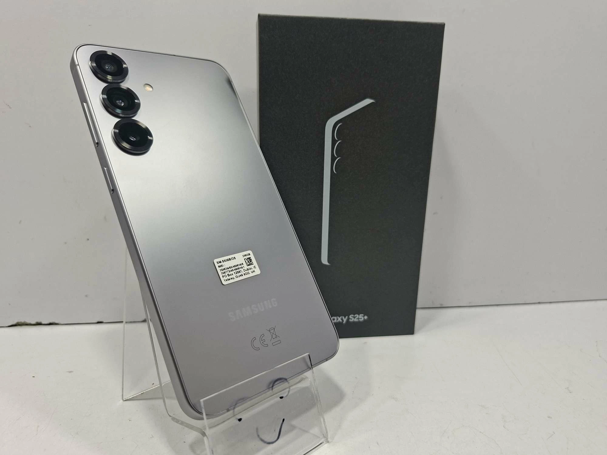 telefon-samsung-s25-25612-z-plusa-stan-11323-2