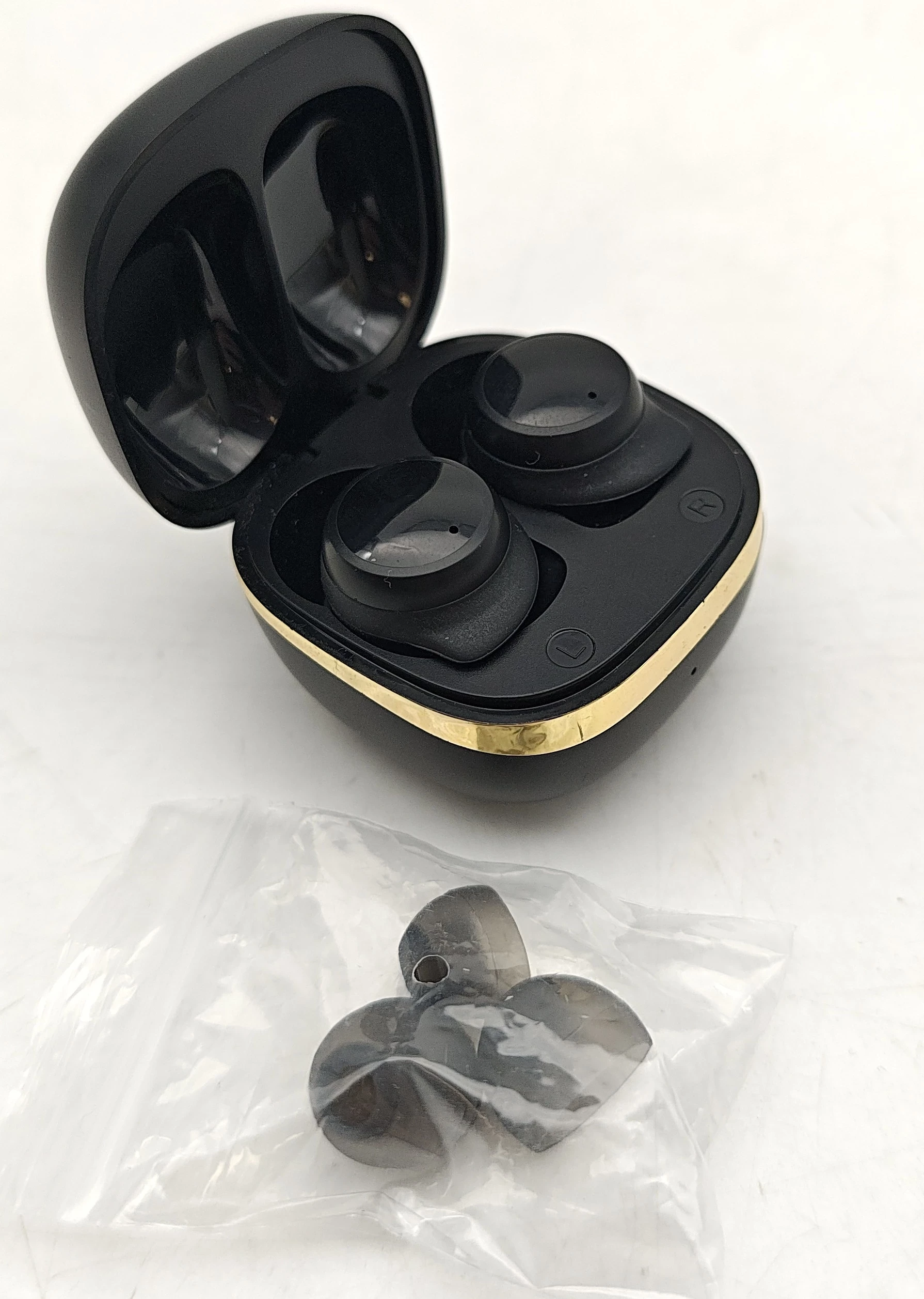 sluchawki-bt-utility-project-czarne-stan-11323-2