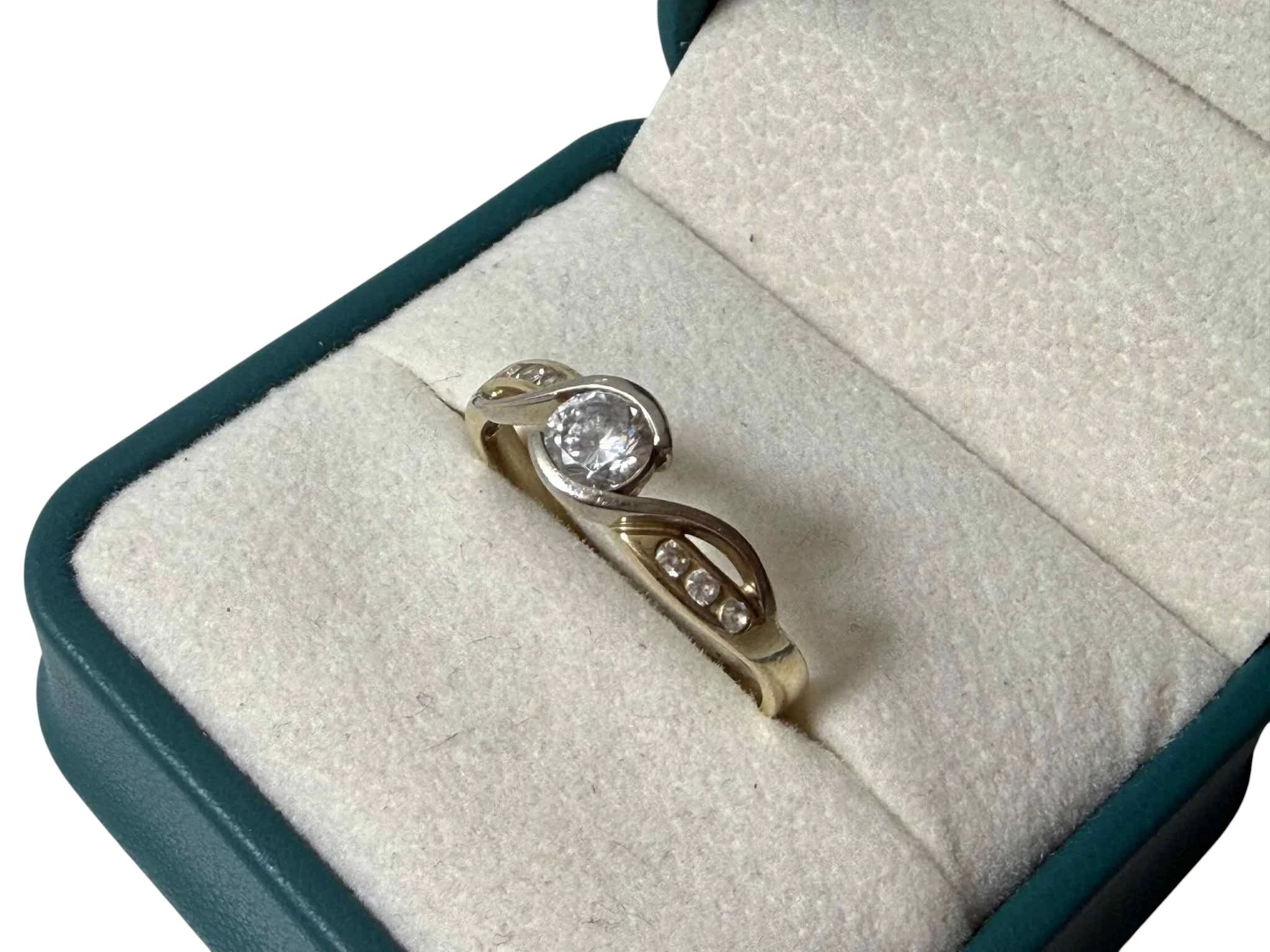 cudowny-zloty-pierscionek-z-cyrkonia-roz21585299g-rodzaj-2205-2