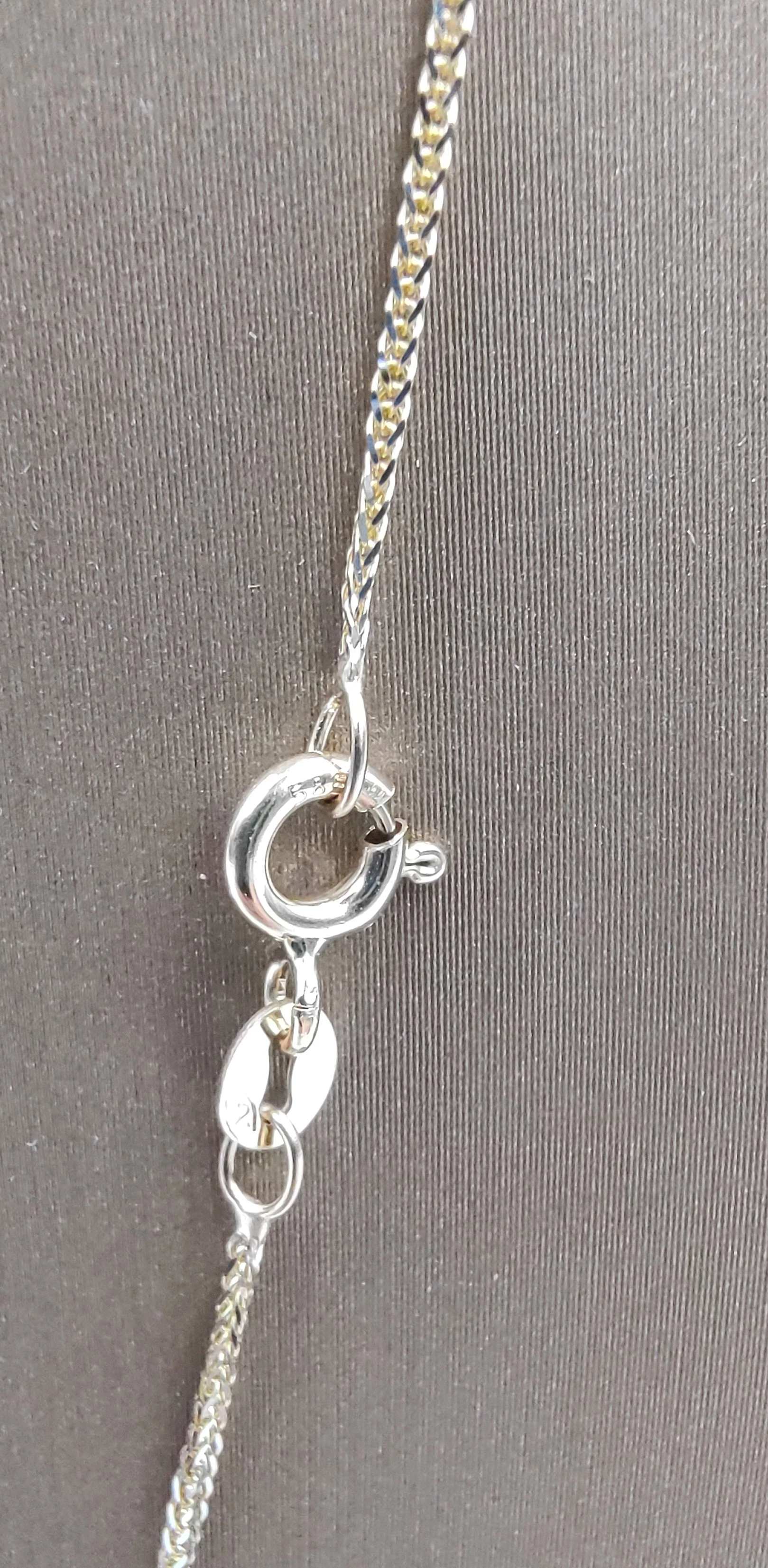 delikatny-zloty-lancuszek-585142g-stan-11323-2