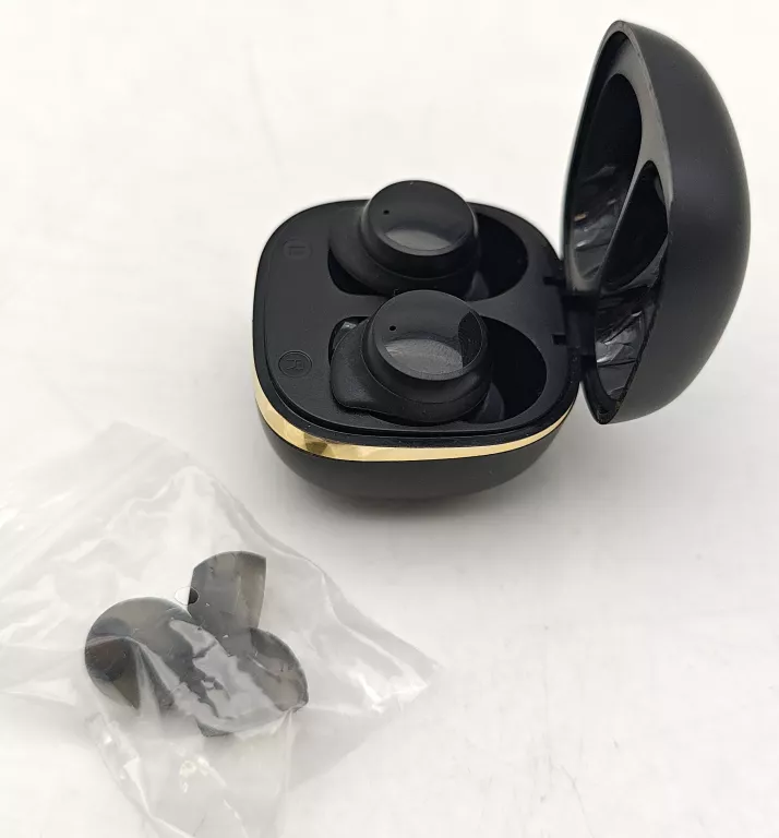 sluchawki-bt-utility-project-czarne-legionow-28-torun