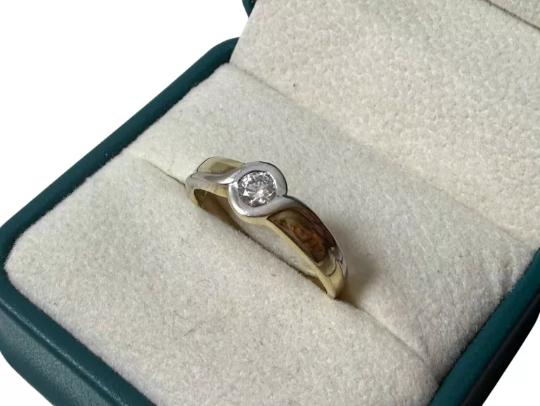 sliczny-zloty-pierscionek-z-cyrkonia-roz17585258g-stan-11323-2