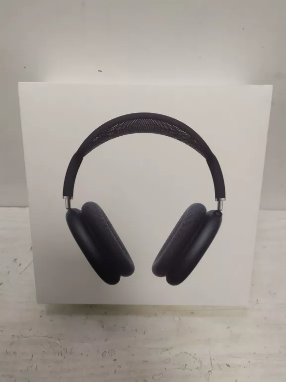 sluchawki-airpods-max-osiedle-kombatantow-7c-krakow