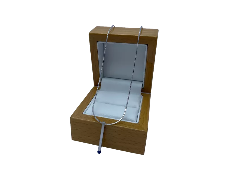 srebrny-lancuszek-wisiorek-925-380g-42-cm-wolnosci-239-zabrze-sj