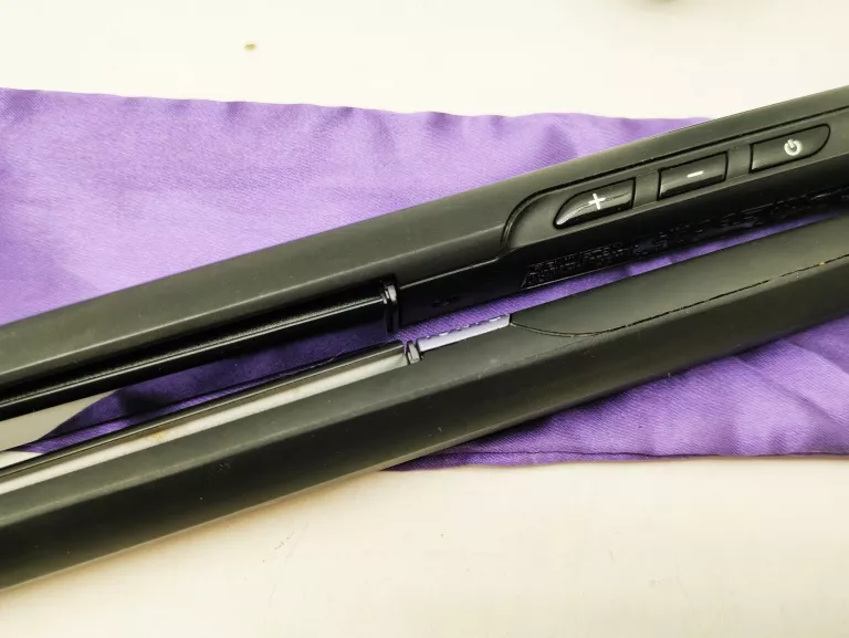 prostownica-remington-s7715-etui-stan-11323-2