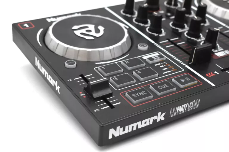kontroler-dj-numark-partymix-opis-model-partymix