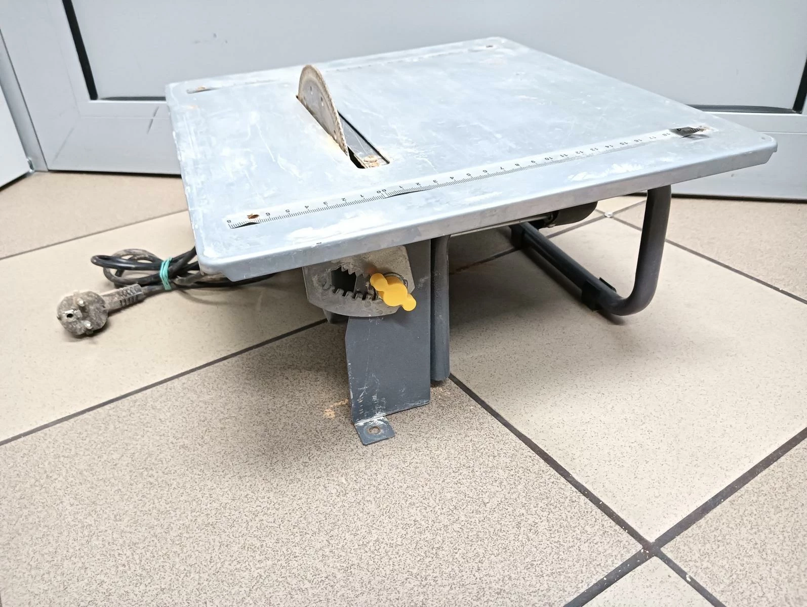 przecinarka-stolikowa-powermat-pm-pdg-1700-seria-pm-pdg-1700m