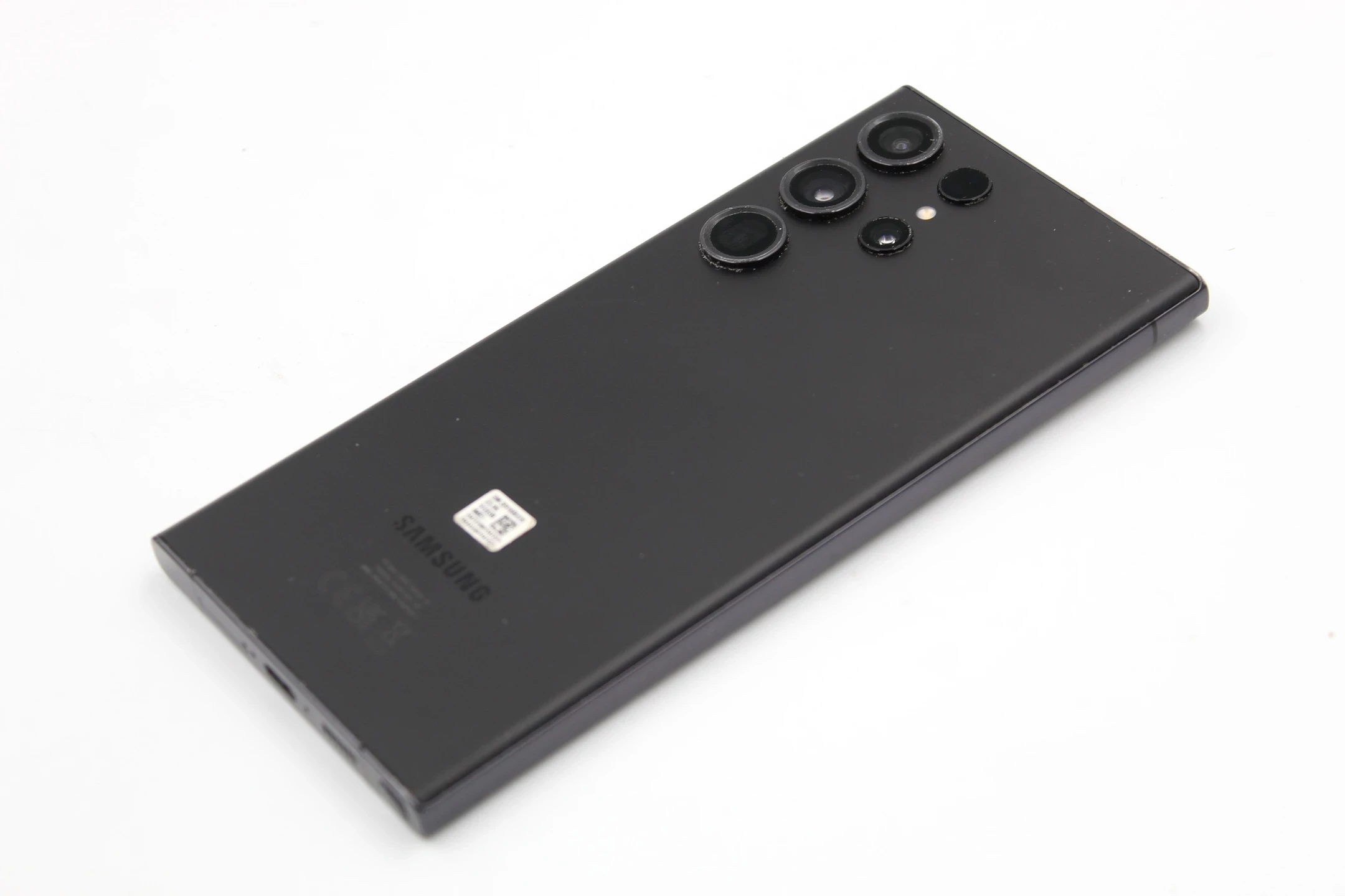 telefon-samsung-galaxy-s23-ultra-przekatna-ekranu-68