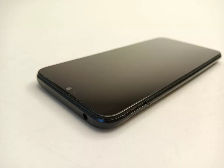 telefon-redmi-9a-232gb-stan-11323-2