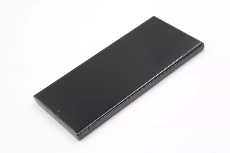 telefon-samsung-galaxy-s23-ultra-kod-producenta-sm-s918bzkqmea