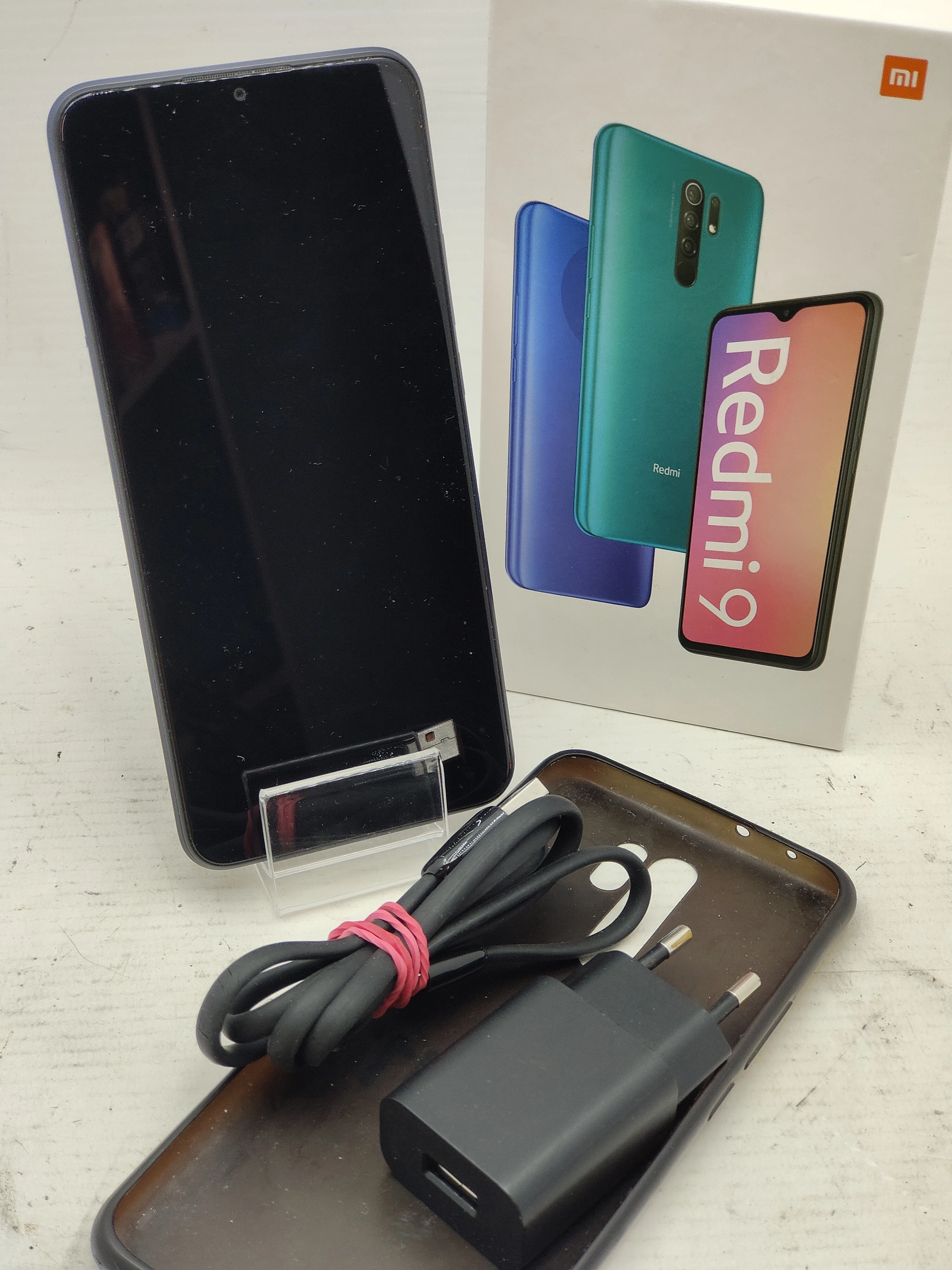 telefon-redmi-9-32gb-komplet-ean-gtin-6941059646075