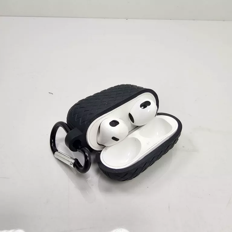 sluchawki-airpods-3rt-a2565-pokrowiec-ean-gtin-194252818527