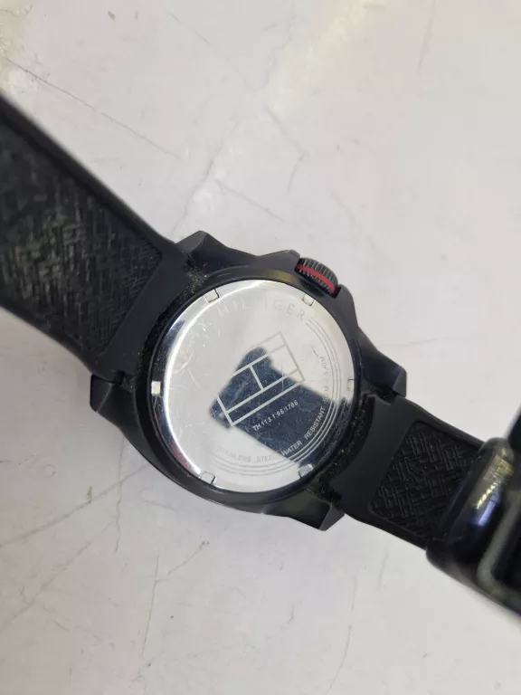 zegarek-meski-tommy-hilfiger-1791114-windsurf-mechanizm-18738-1