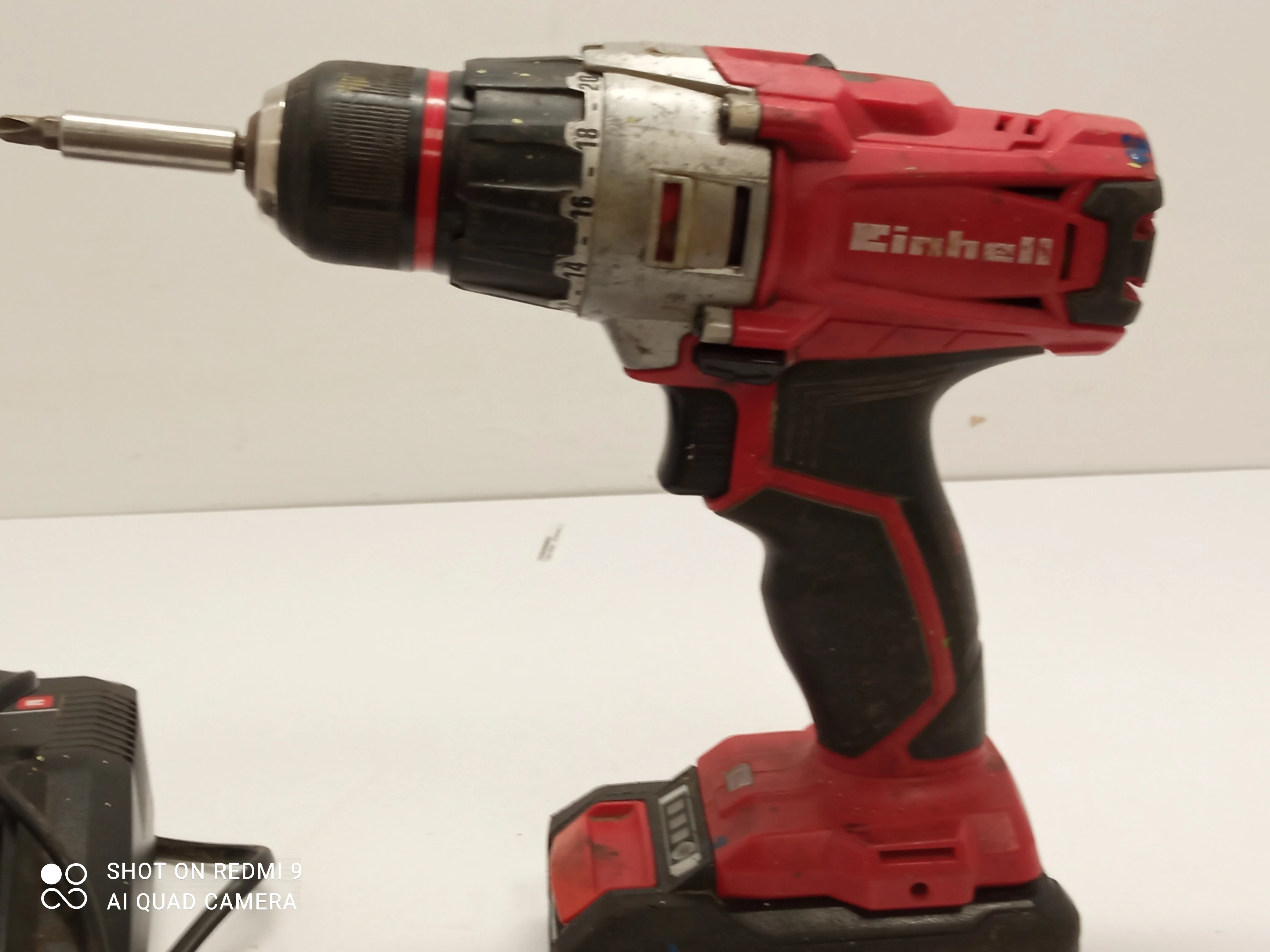 wkretarka-einhell-te-cd-182-pojemnosc-akumulatora-200