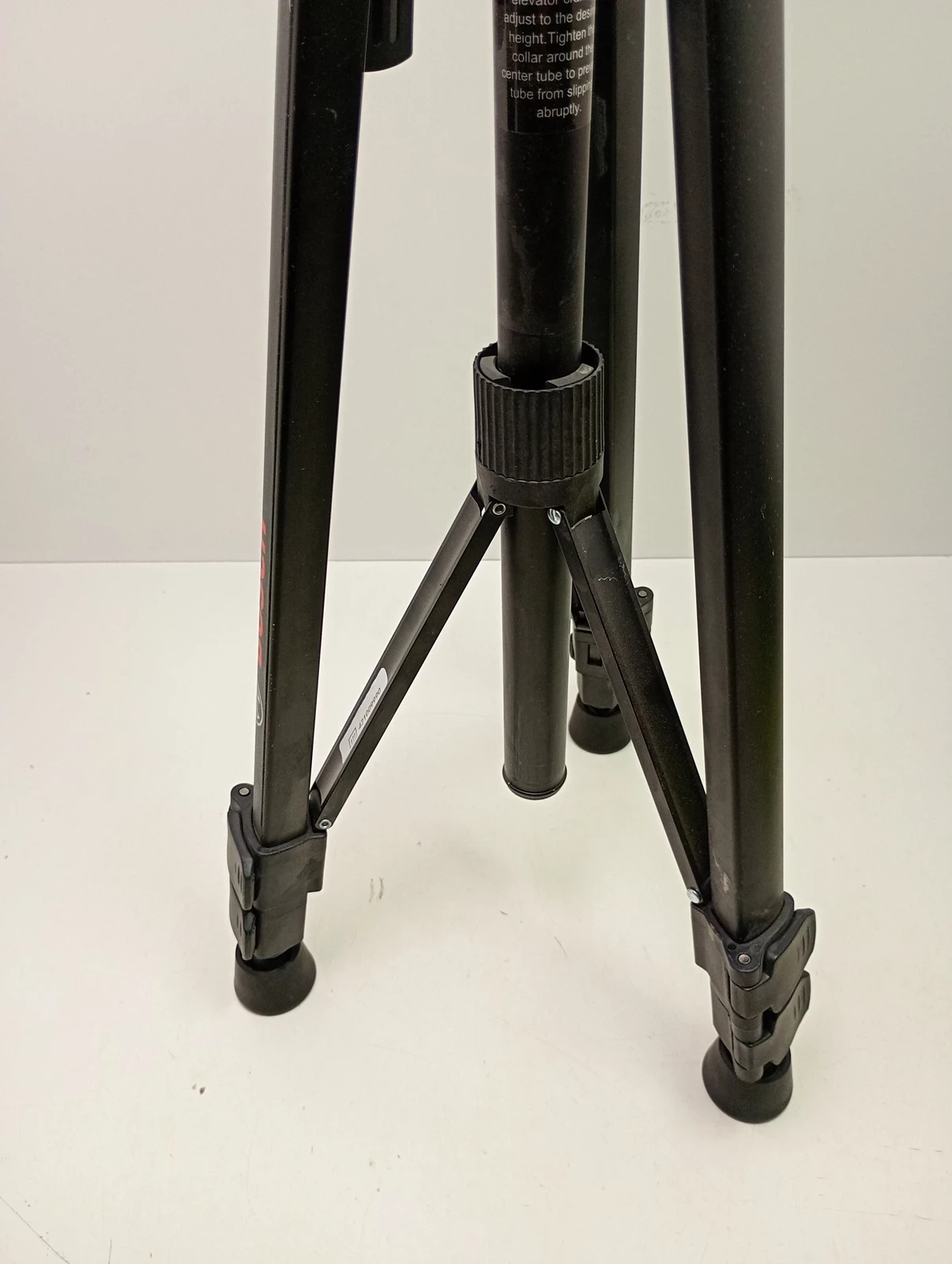 bosch-profesjonalny-statyw-do-laserow-bt-150-marka-248811-950093