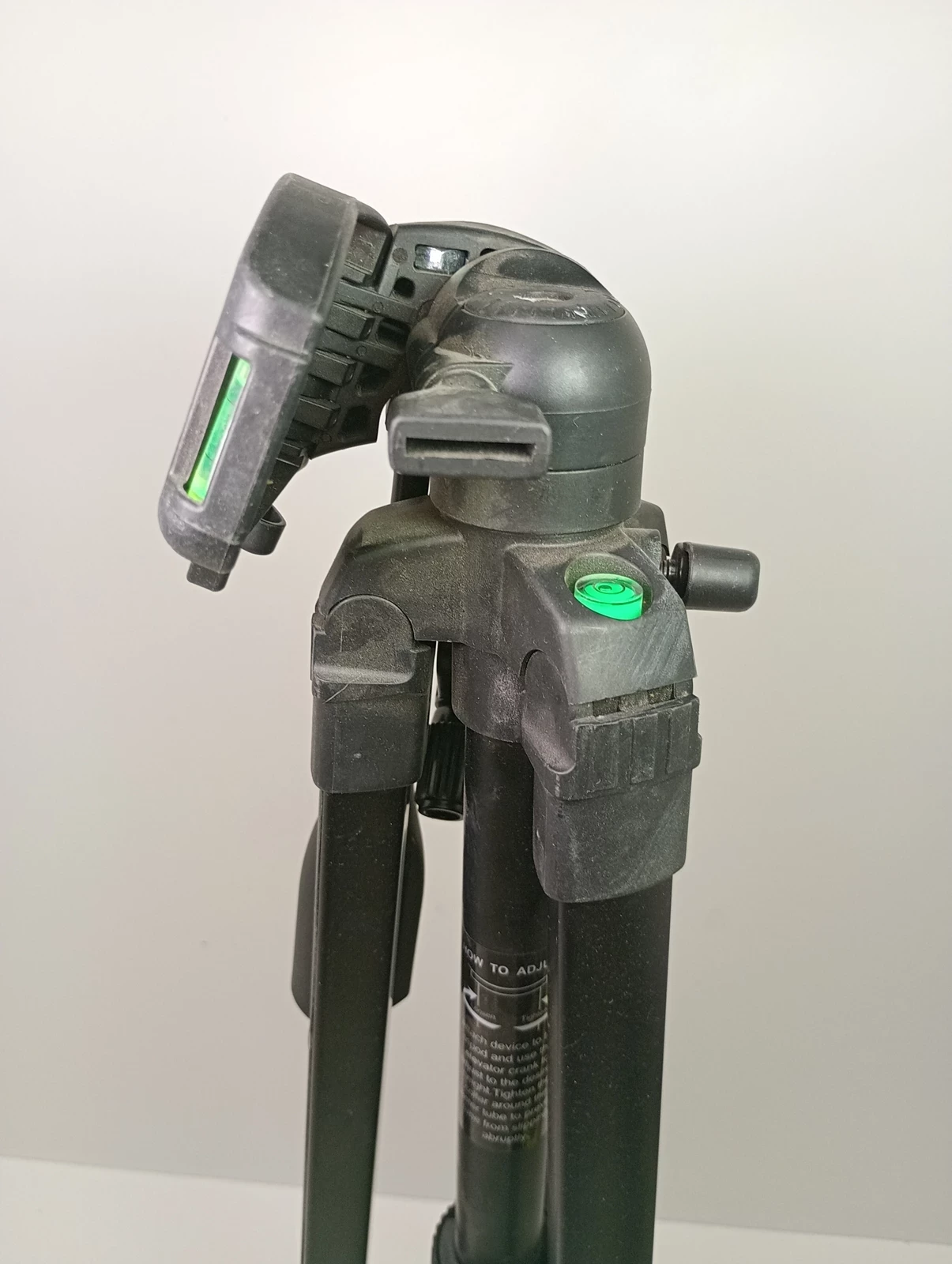 bosch-profesjonalny-statyw-do-laserow-bt-150-kod-producenta-0601096b00