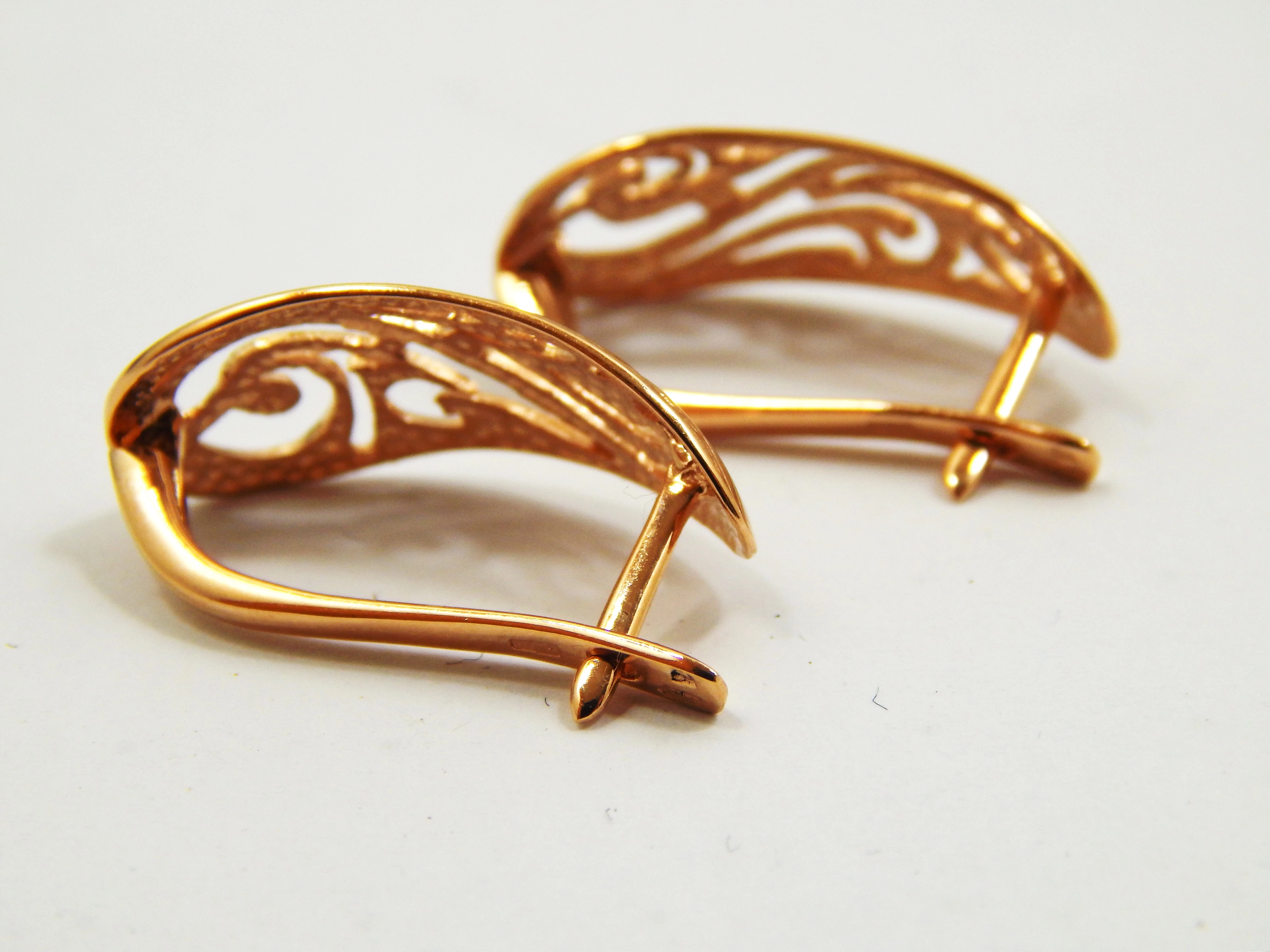 zlote-kolczyki-p585-w433-stan-11323-2