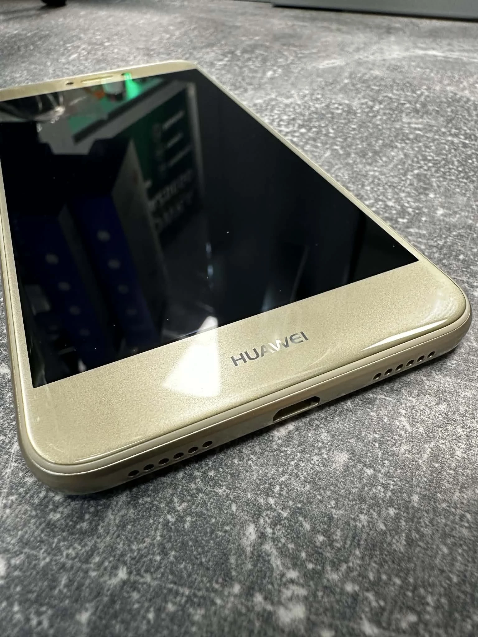 telefon-huawei-p9-lite-2017-316-gb-stan-11323-2