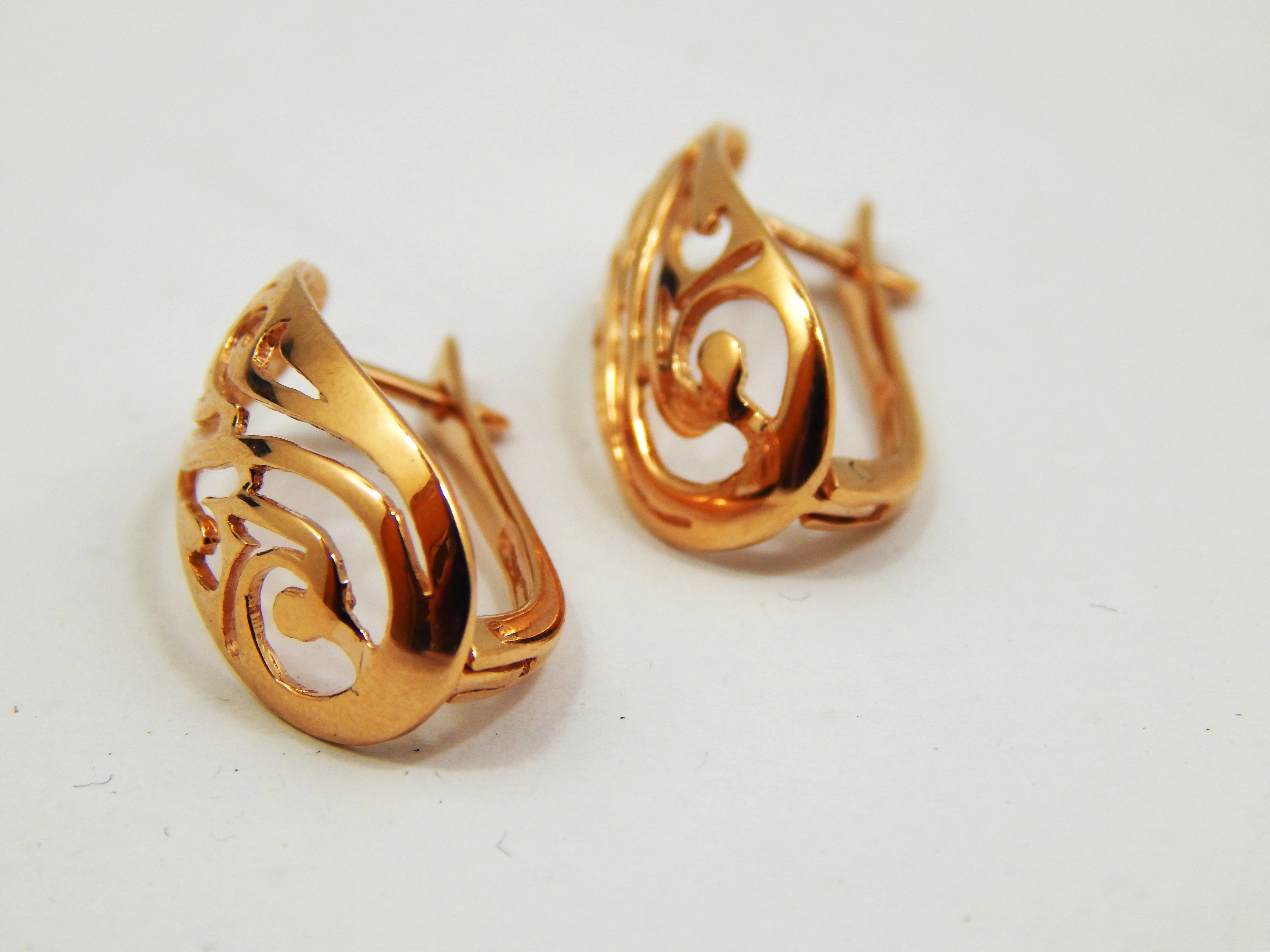 zlote-kolczyki-p585-w433-ean-gtin-0669423873358