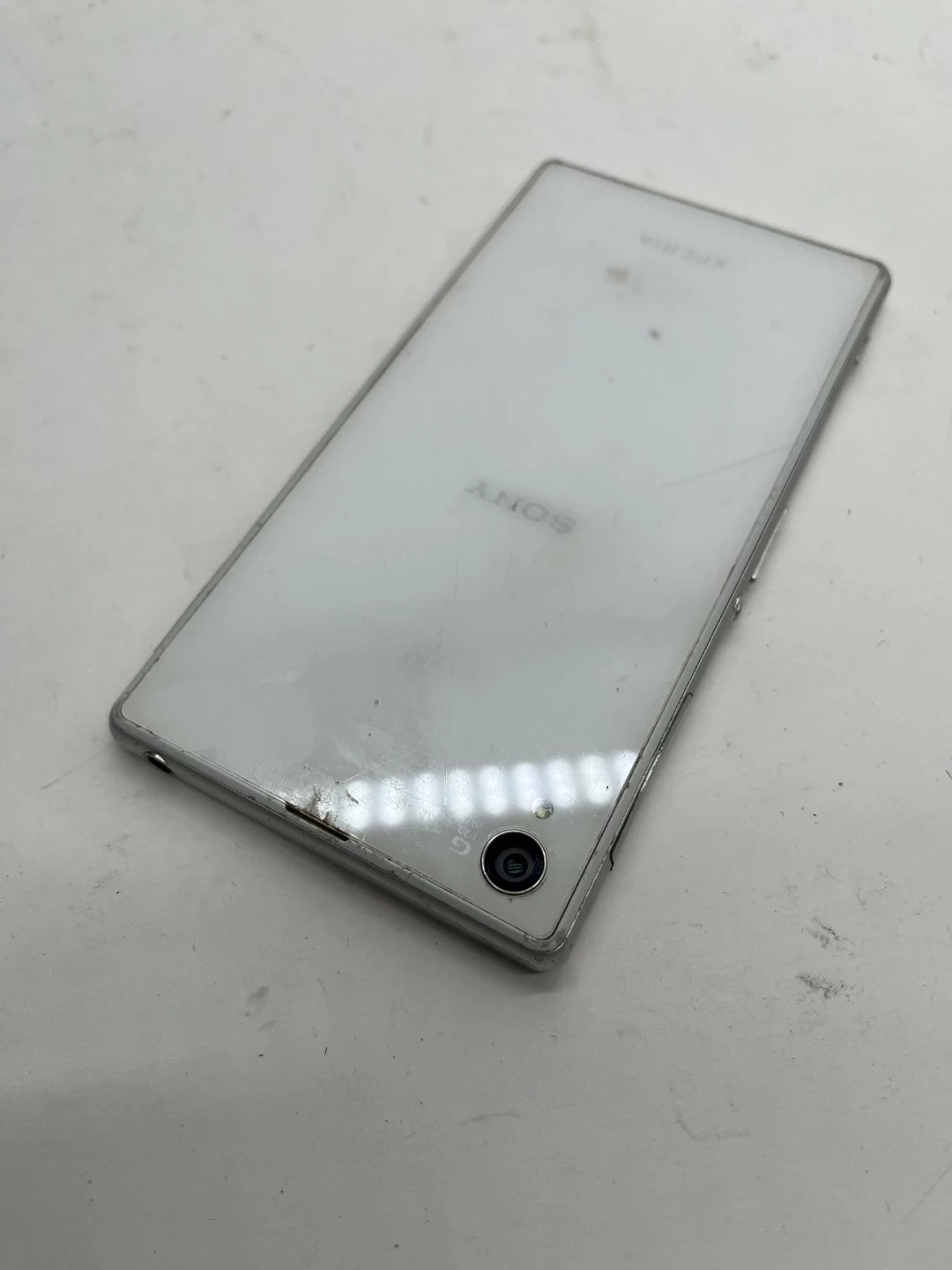 telefon-sony-xperia-c6903-z1-android-444-kod-producenta-c6903