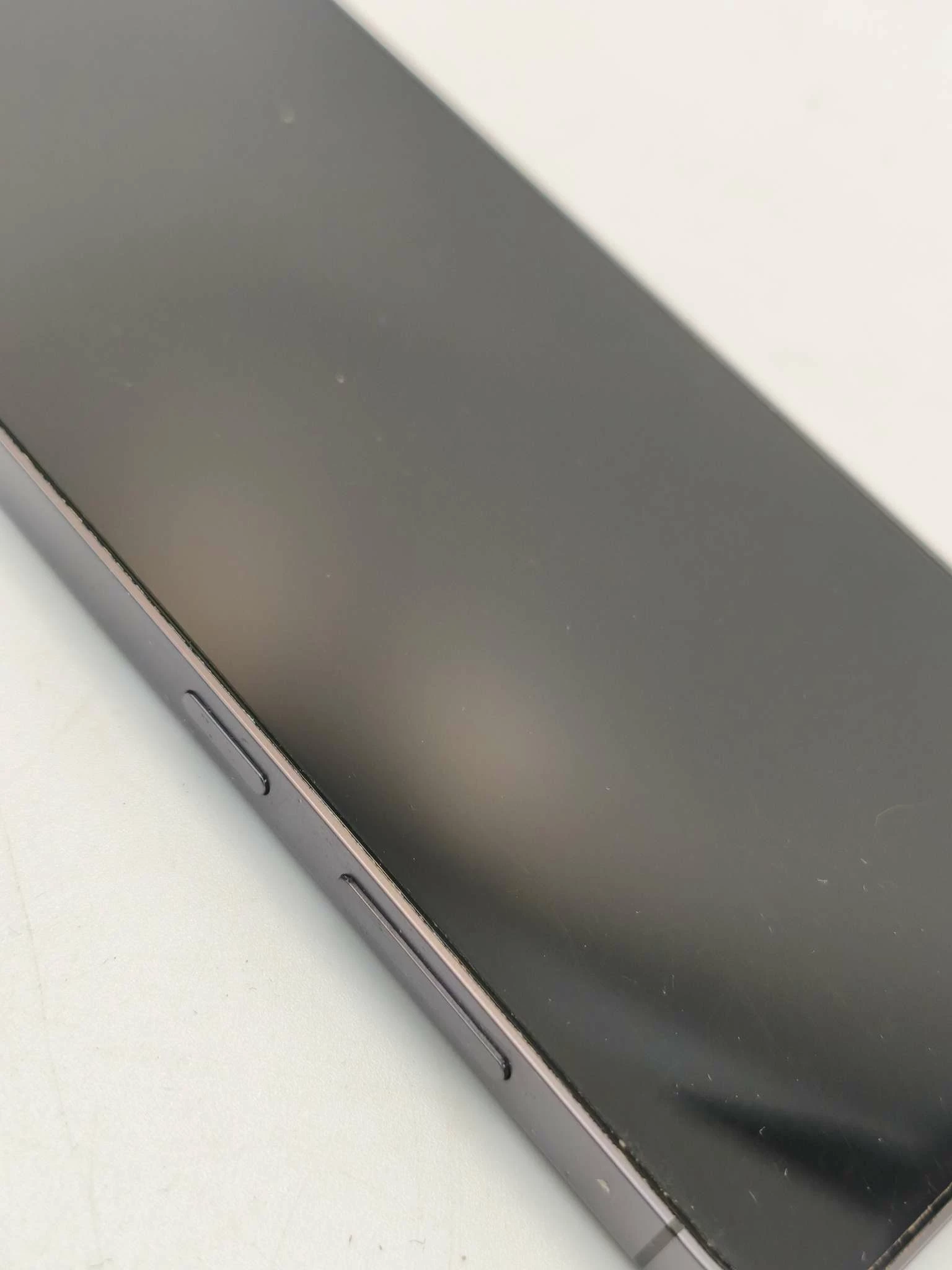 telefon-samsung-galaxy-s24-256-gb-zestaw-przekatna-ekranu-670