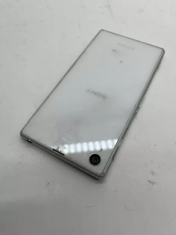 telefon-sony-xperia-c6903-z1-android-444-kod-producenta-c6903