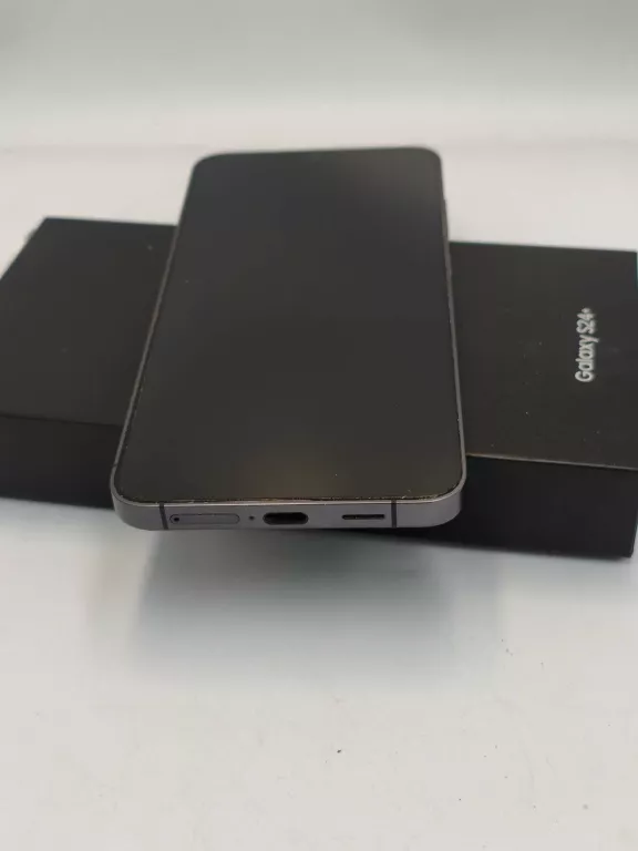 telefon-samsung-galaxy-s24-256-gb-zestaw-kod-producenta-sm-s926bzkdeue