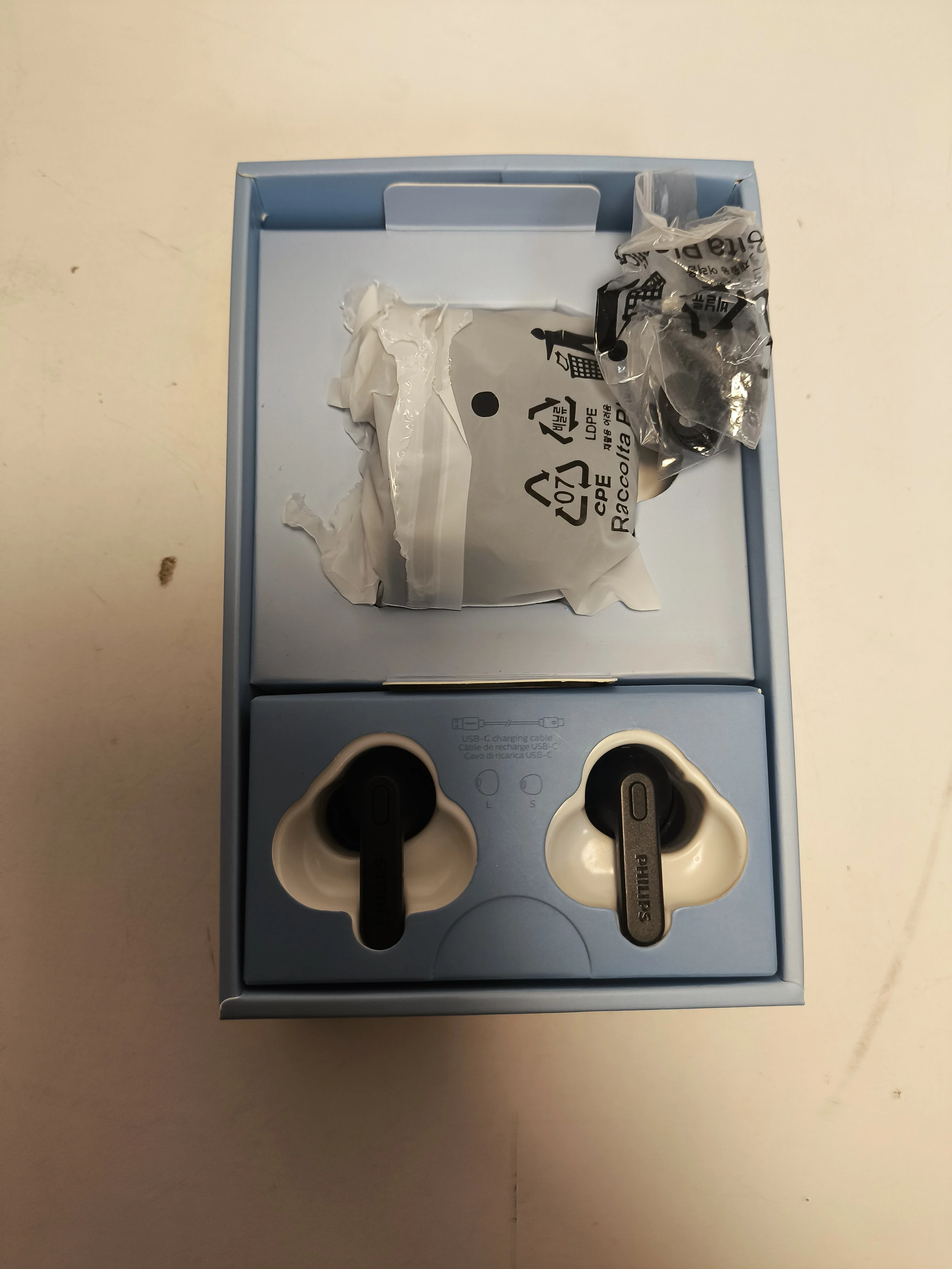 sluchawki-bezprzewodowe-philips-tat2206bk-ean-gtin-4895229117402