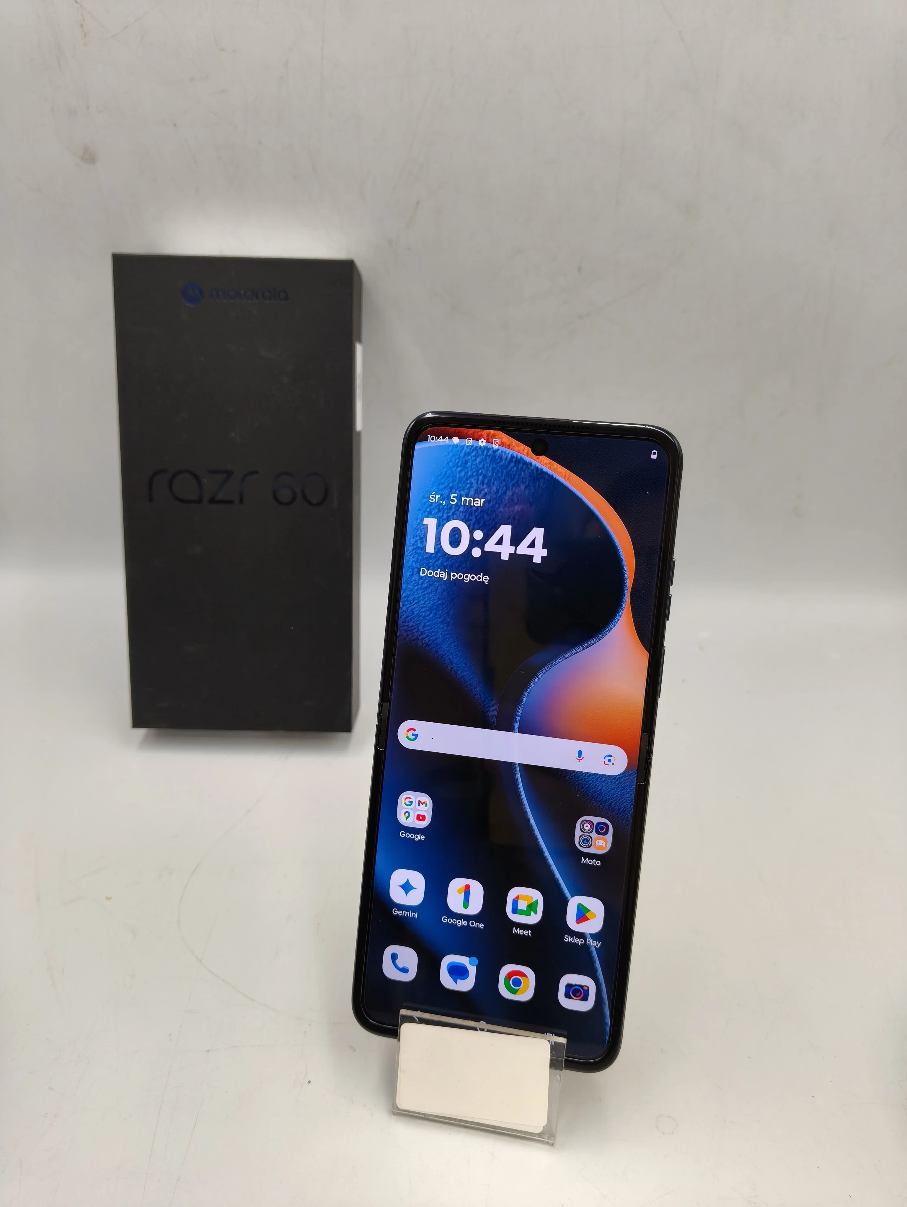 telefon-motorola-razr-60-8256gb-pilsudskiego-80-bytom-sj