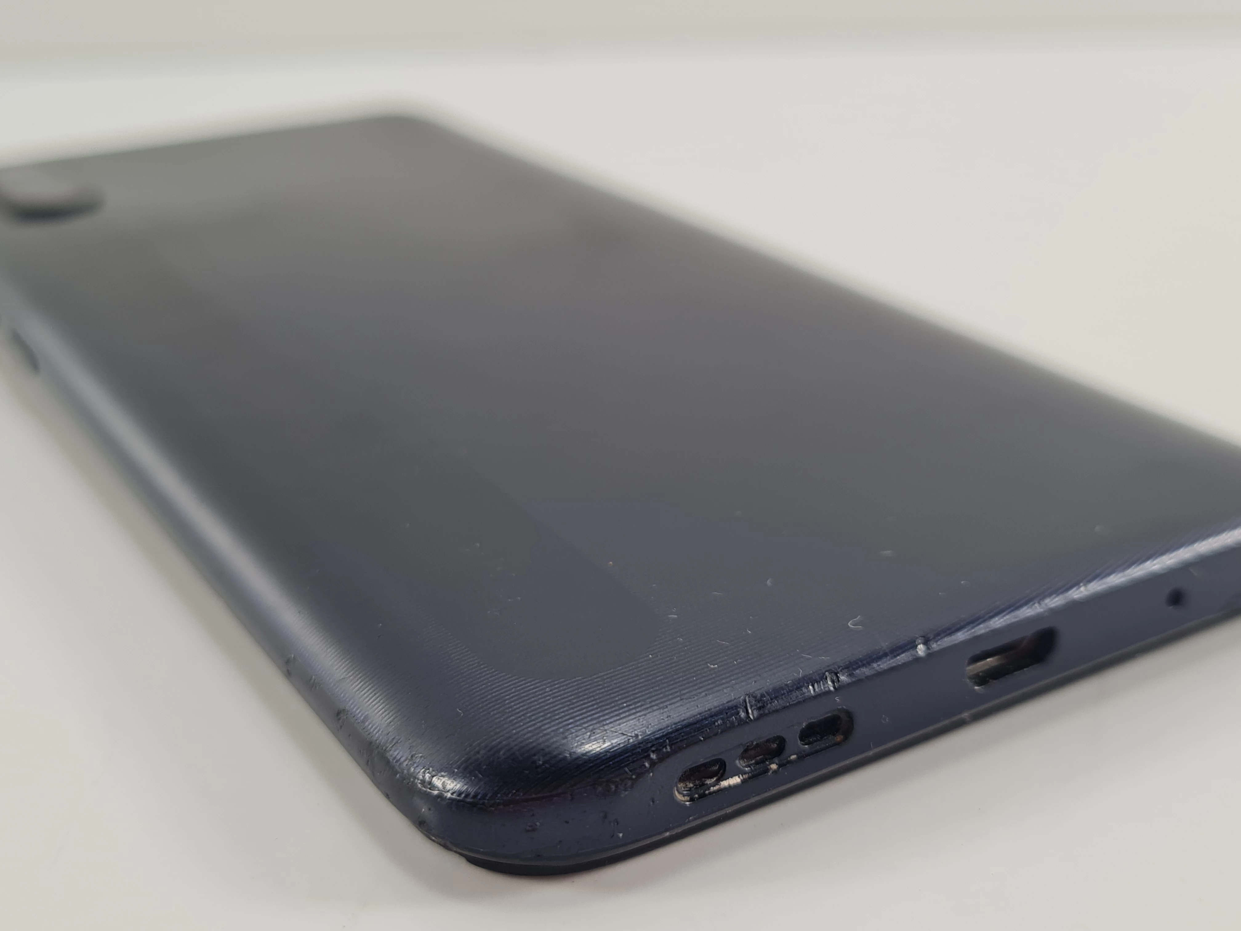 telefon-xiaomi-redmi-9at-232gb-przekatna-ekranu-653