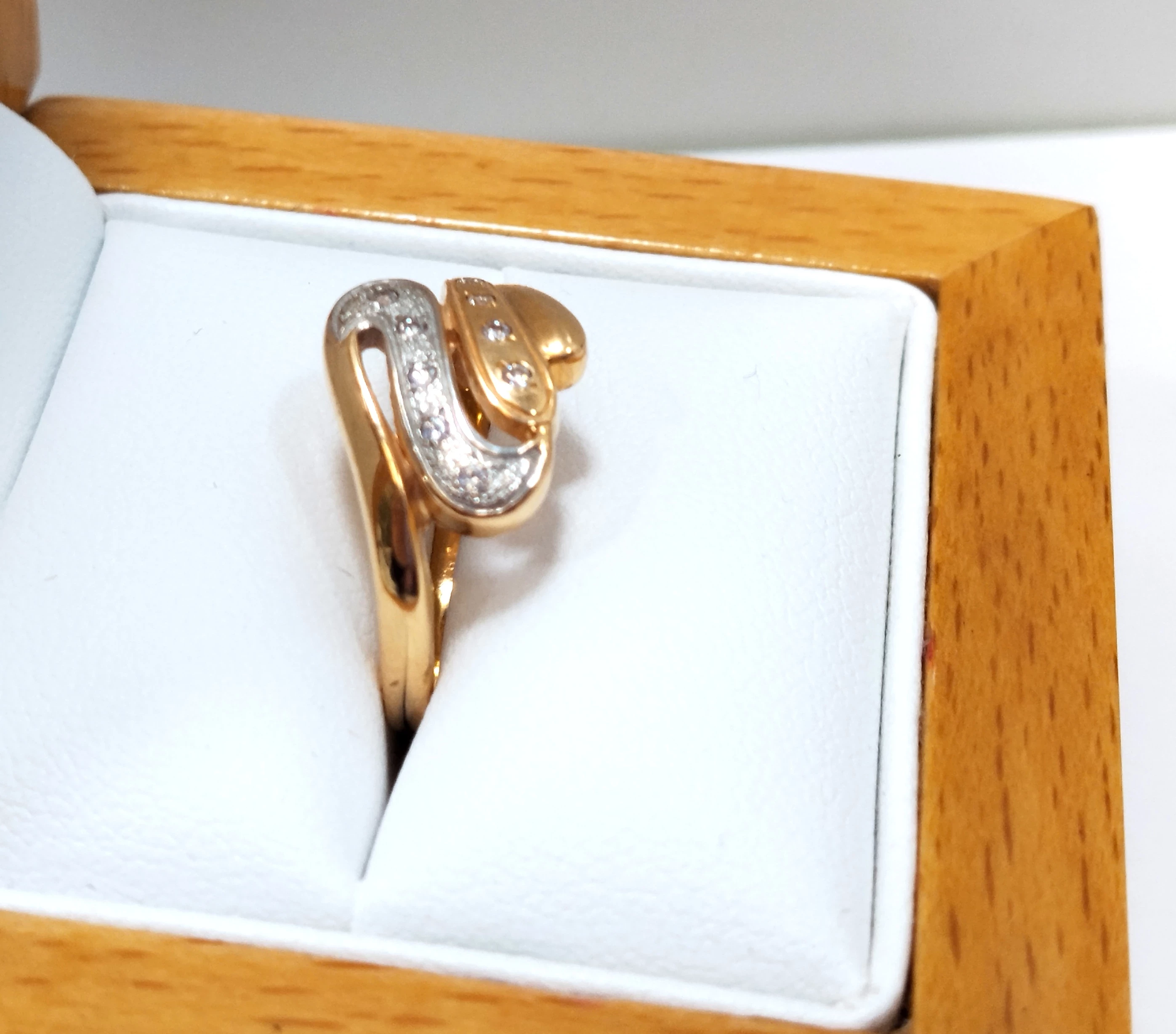 zloty-pierscionek-cyrkonie-585-354g-r15-stan-11323-2